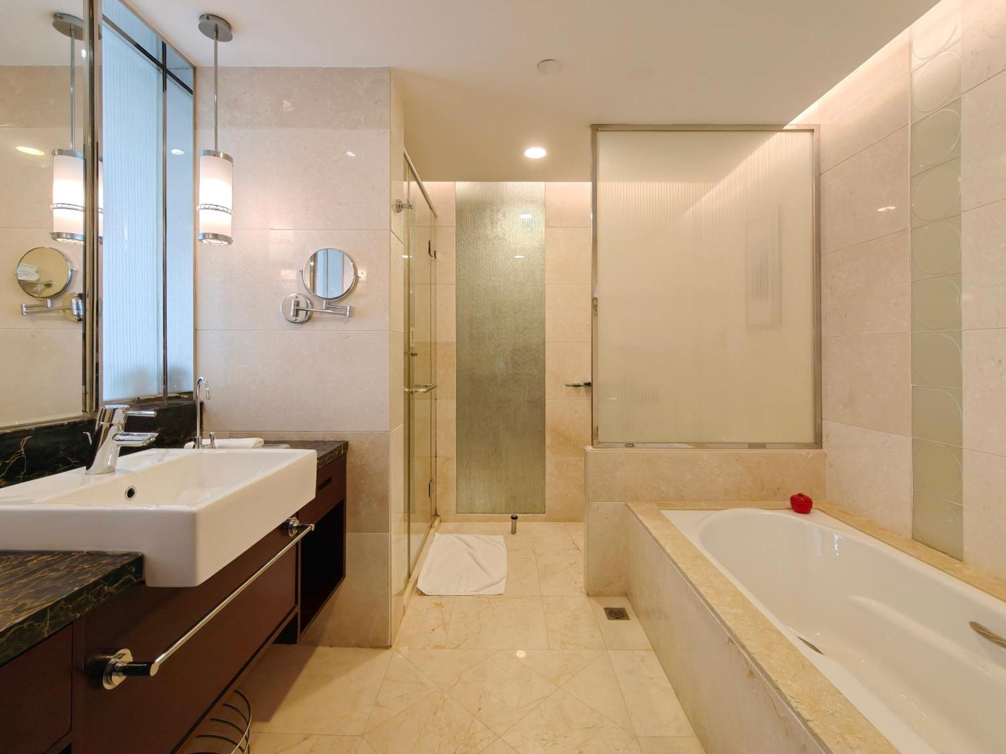 River View Twin Bed Room