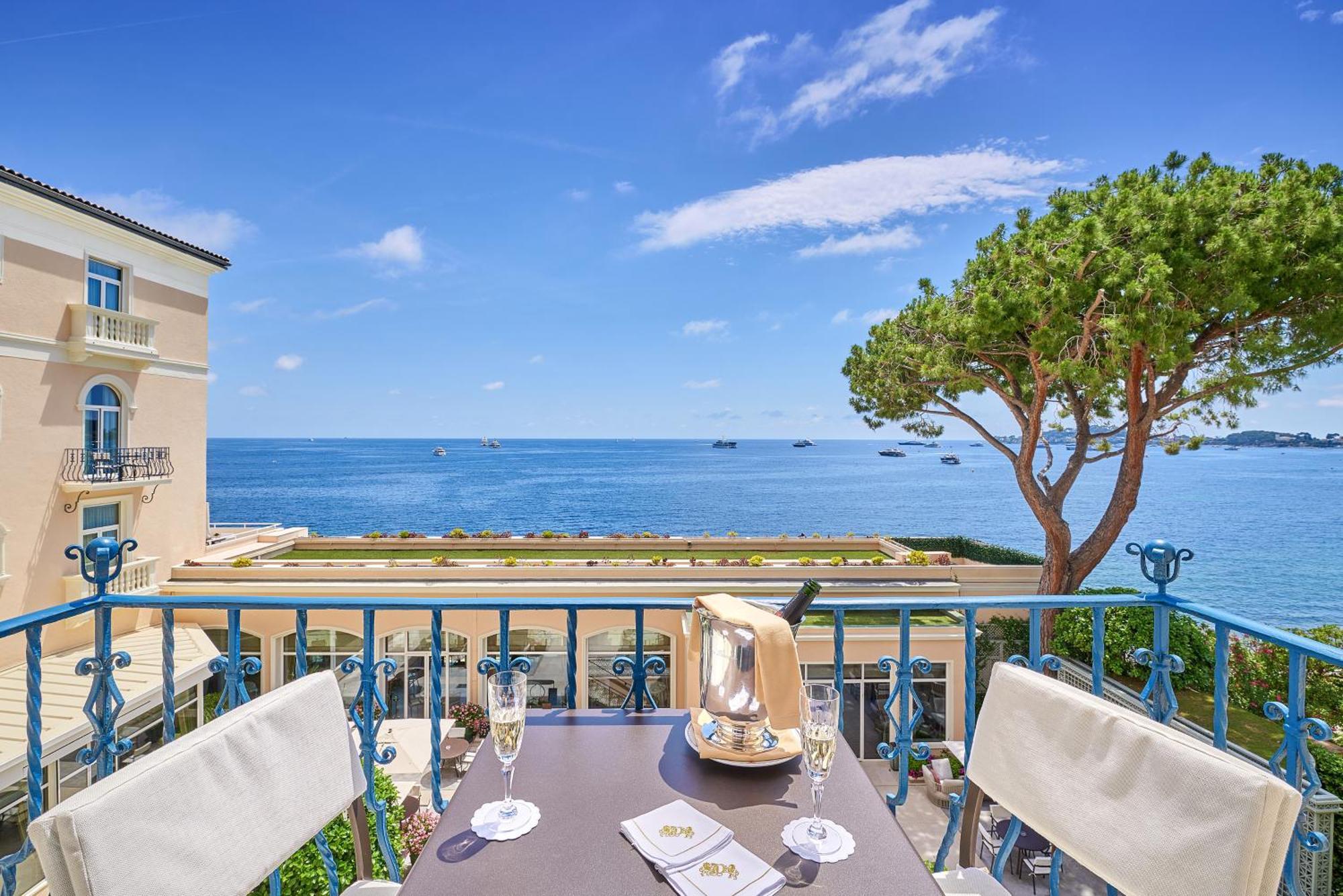 Superior Room garden & sea view