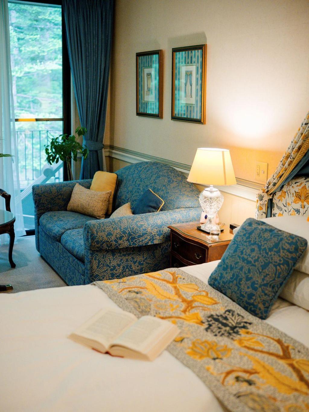 Deluxe Twin Room East Building