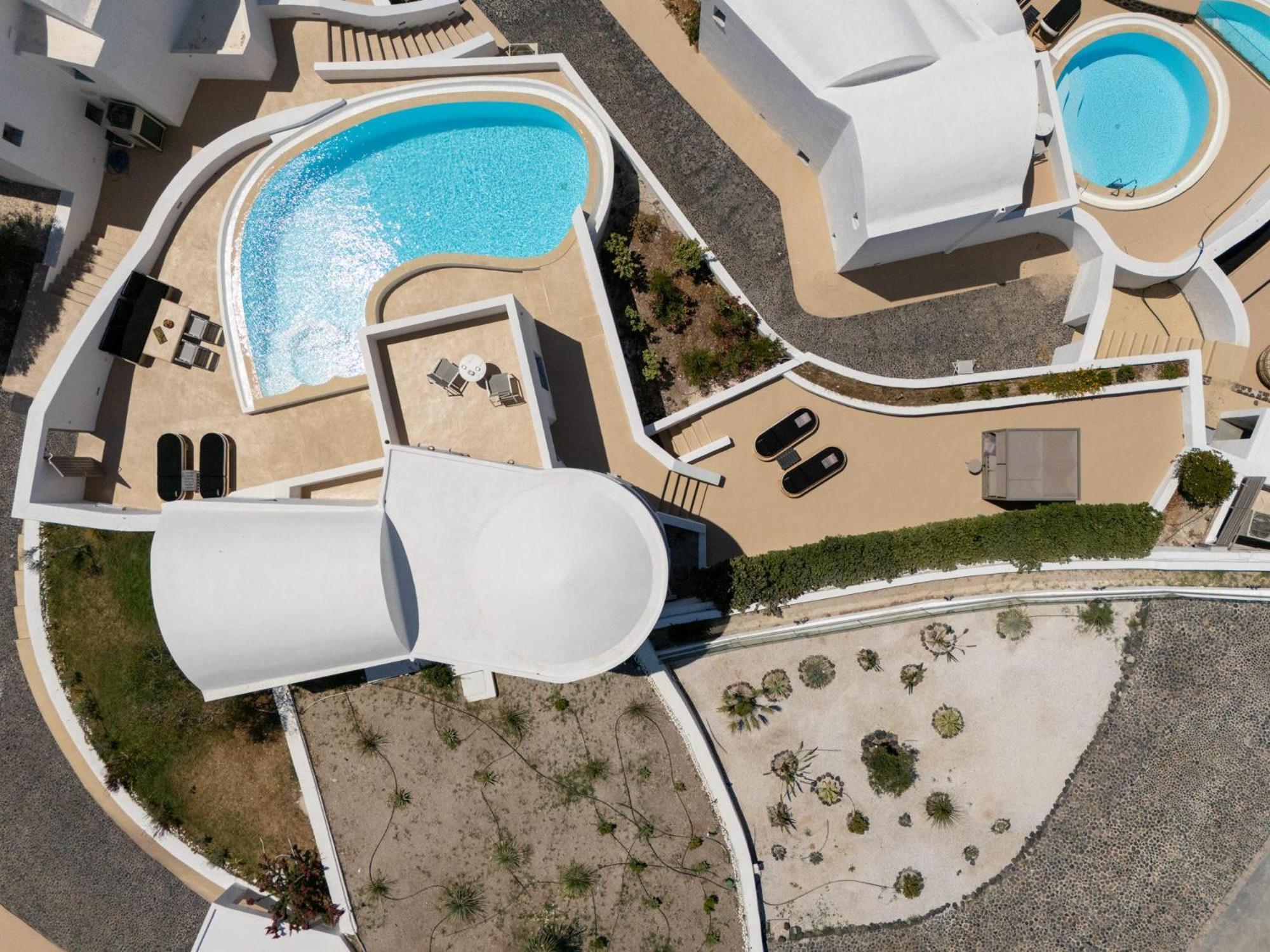 Ambassador Villa Three-Bedroom Private Pool & Caldera View,1773749694:JPEG