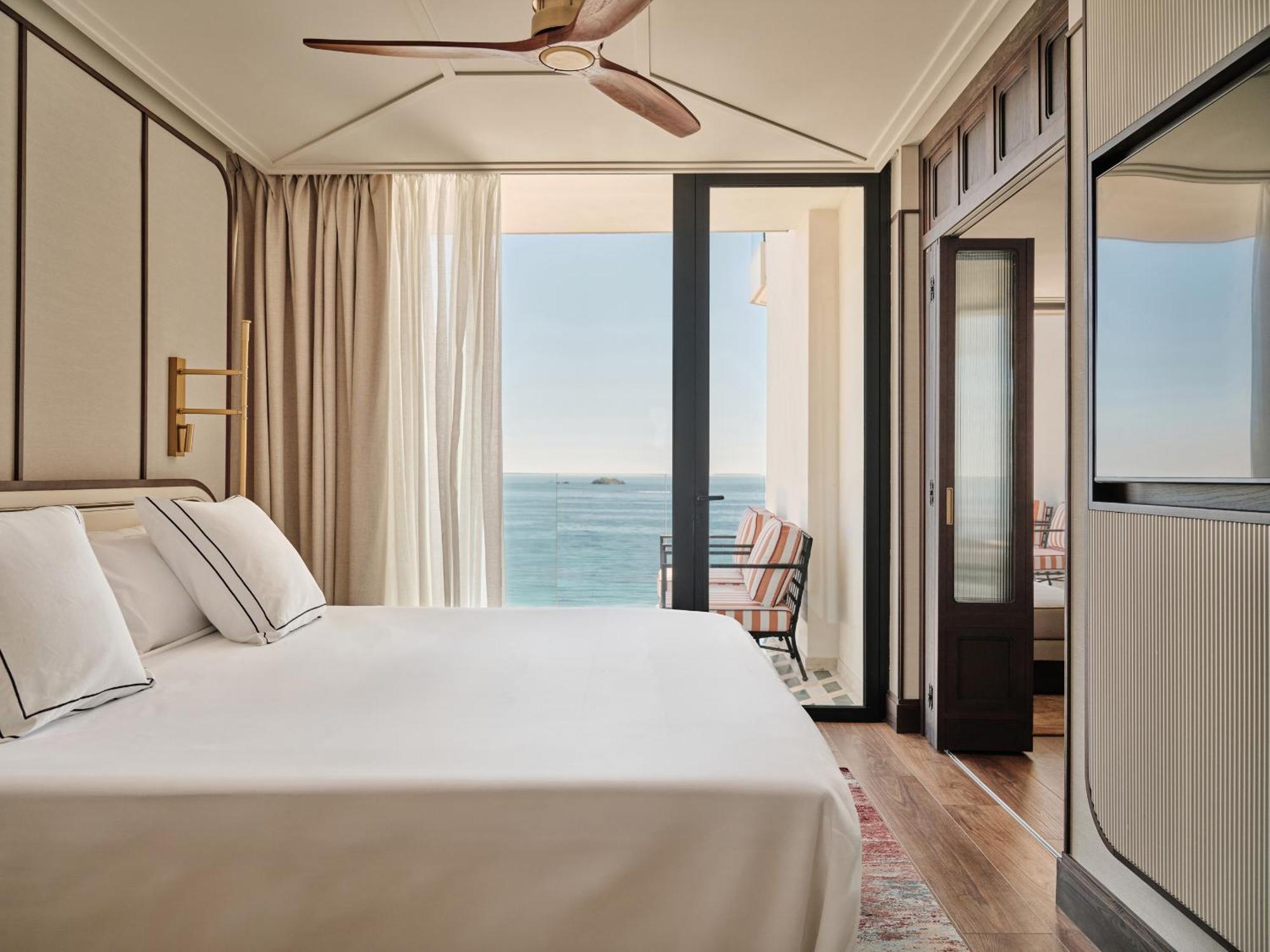 Solstice Junior Suite