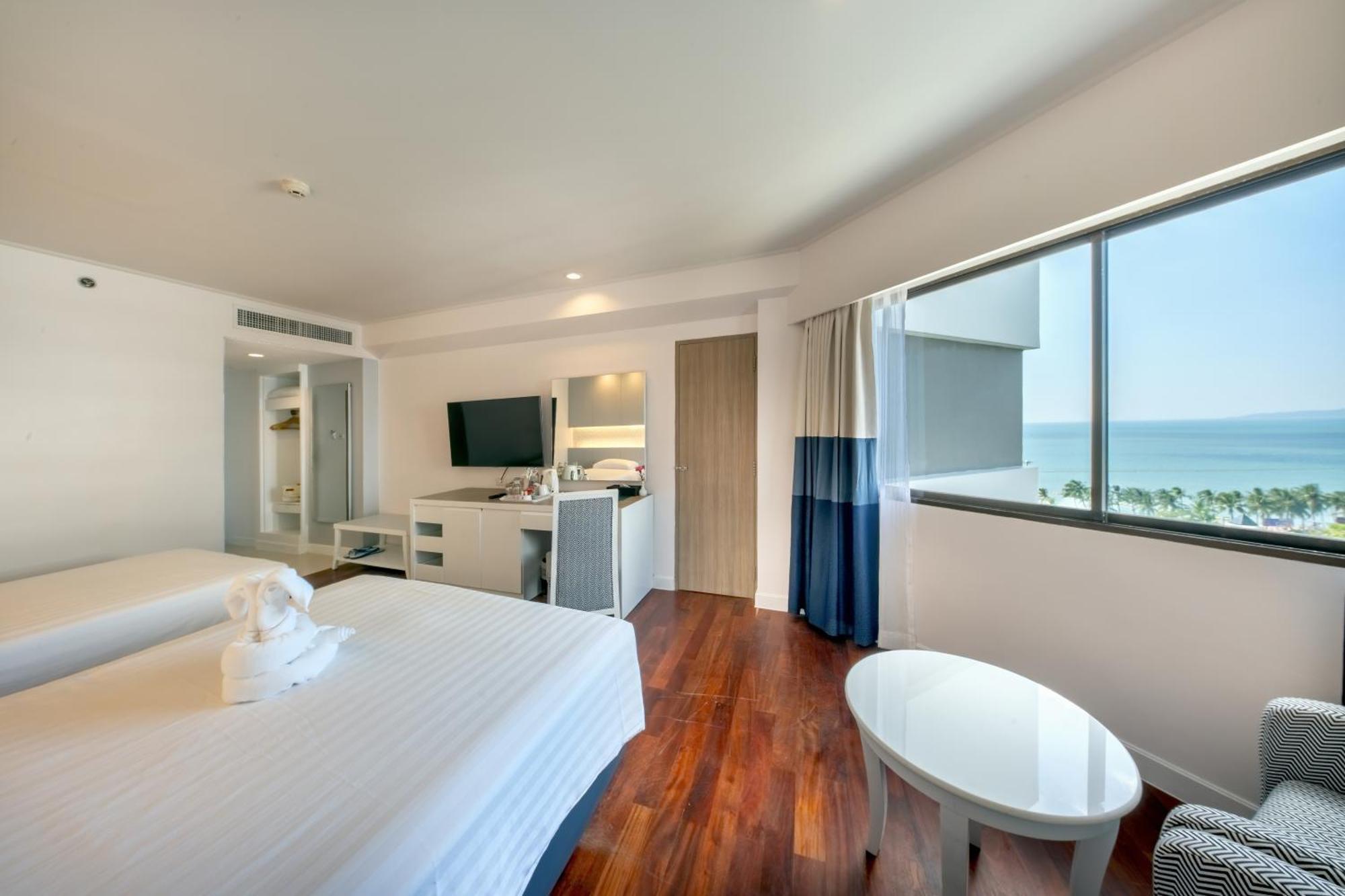 Superior Double or Twin Room Main wing