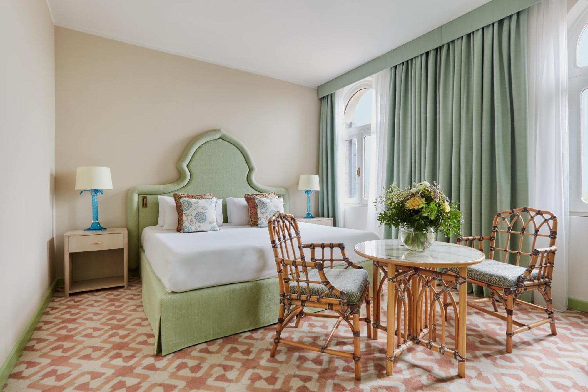 Premium Classic Room