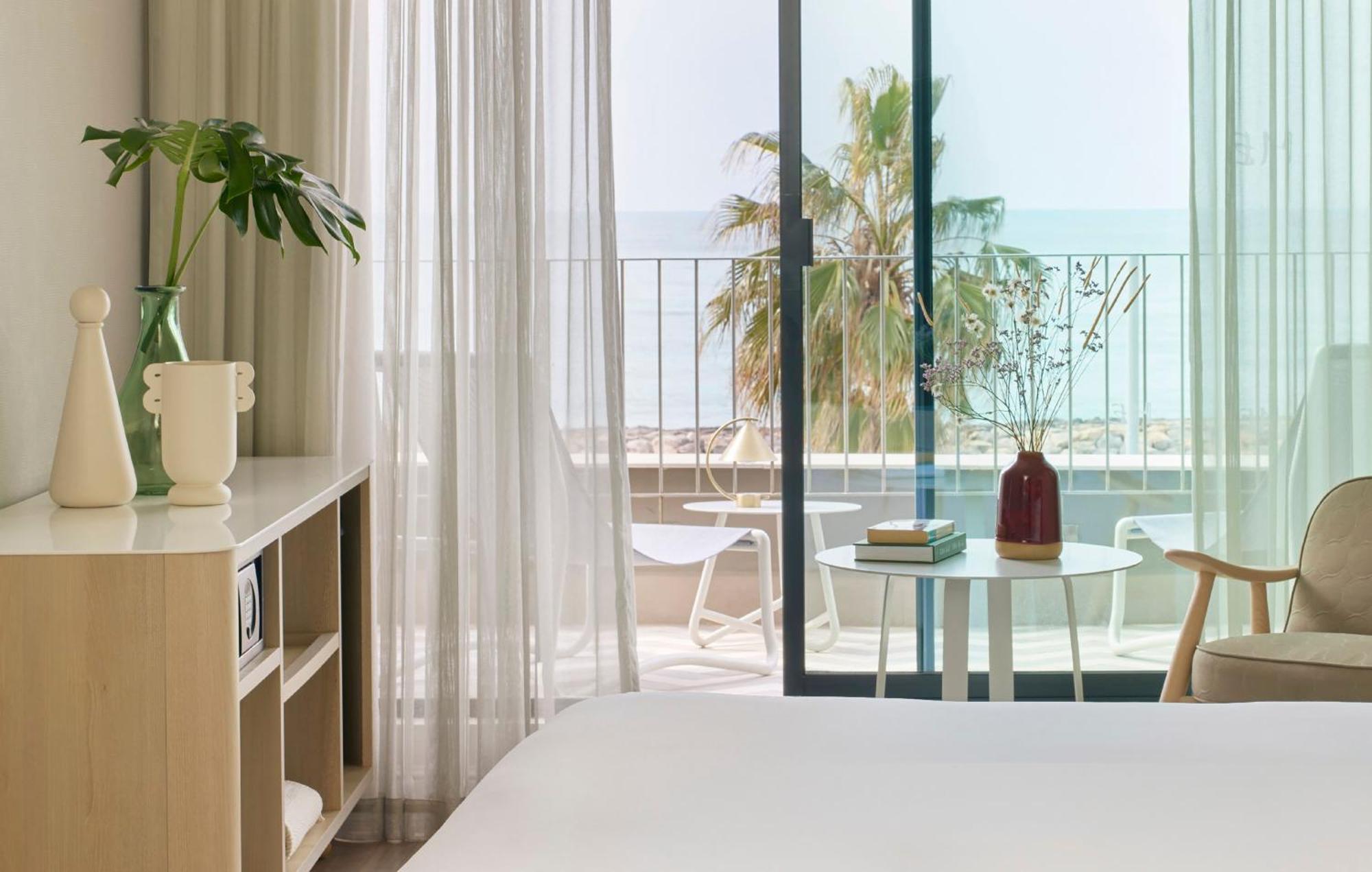Extra ME Junior Suite Sea View