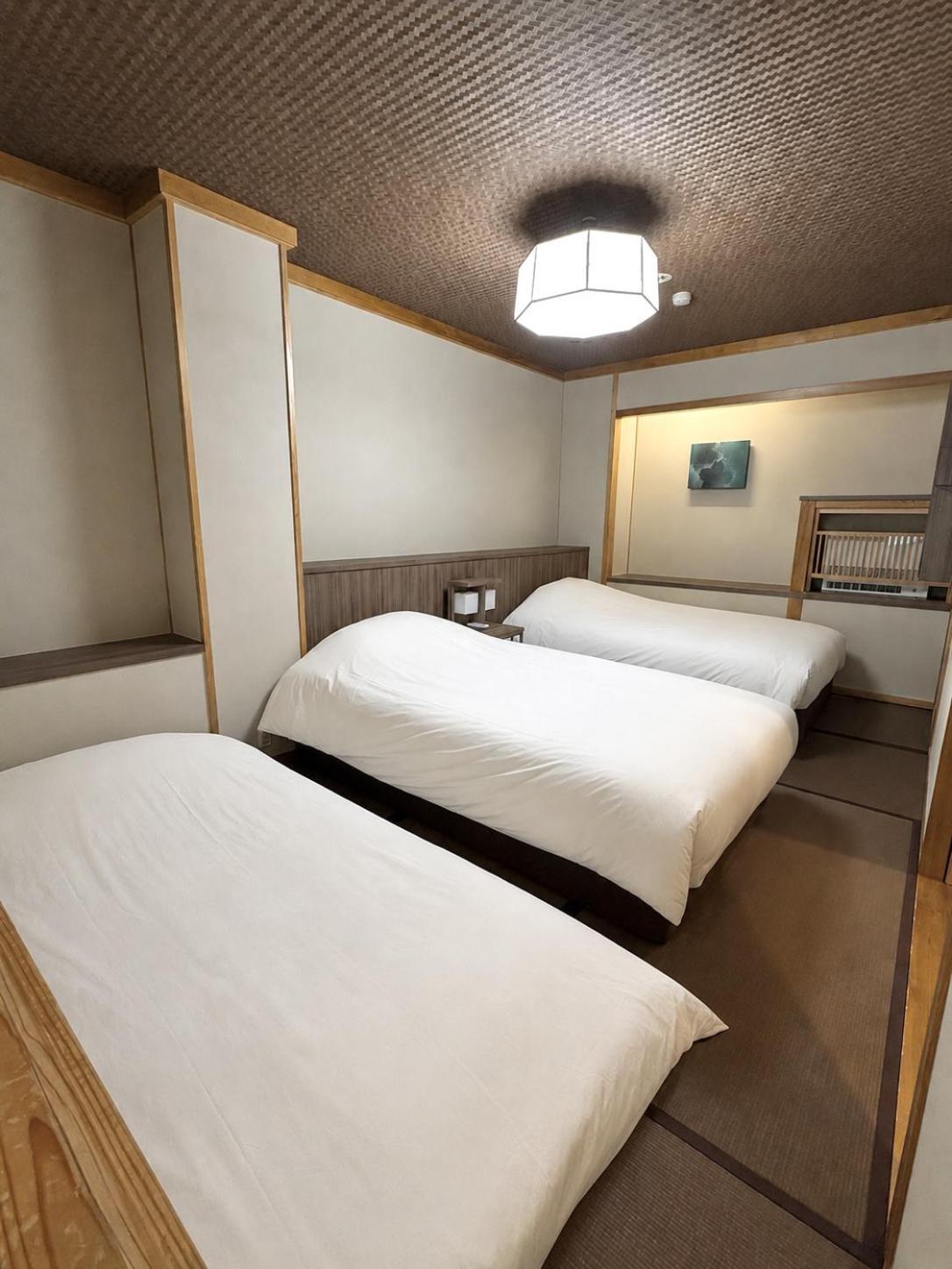 Renovated Japanese-Western Style Room Capacity Private Bath 45 sqm