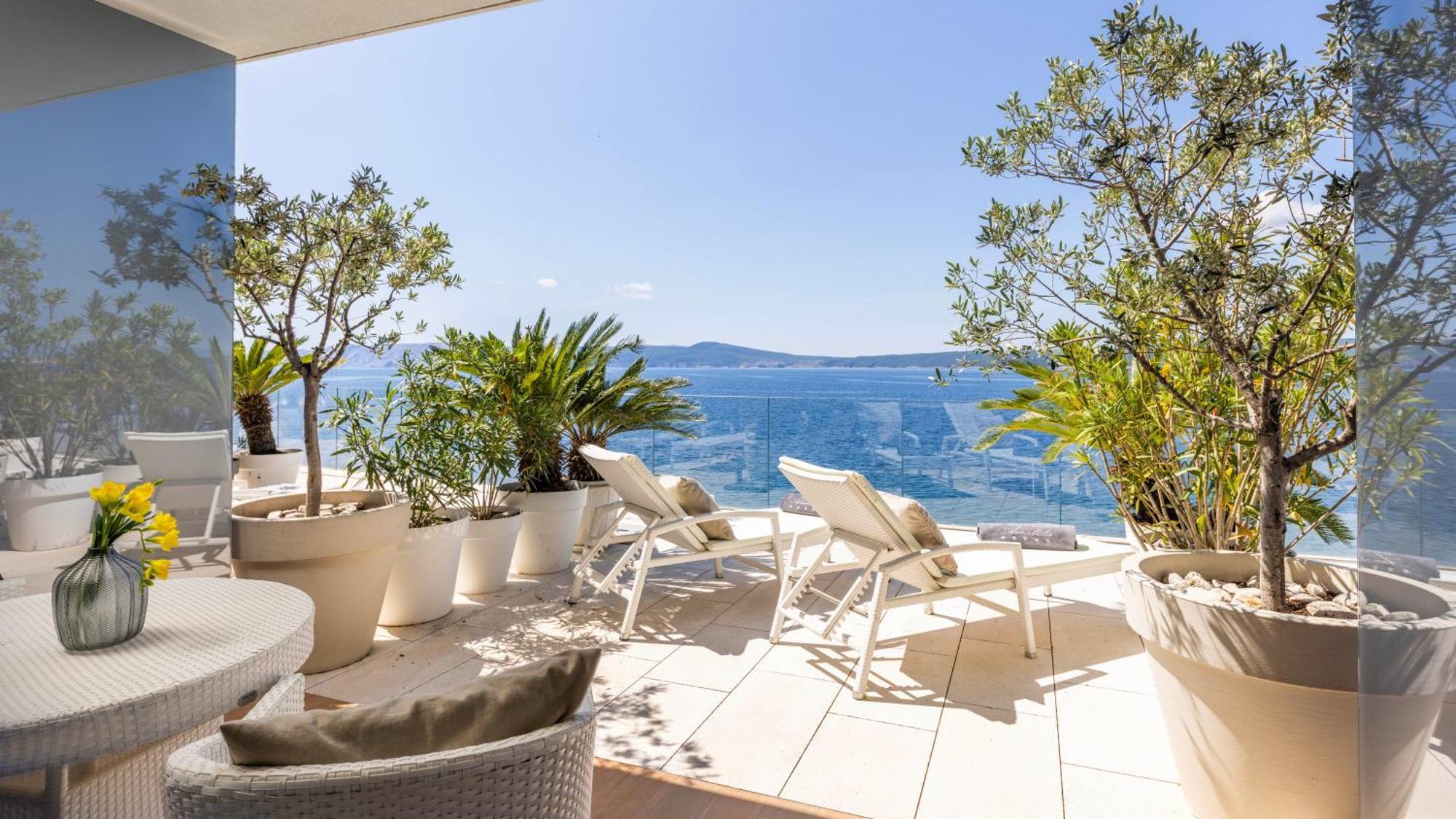 Deluxe Double Room Terrace Sea View