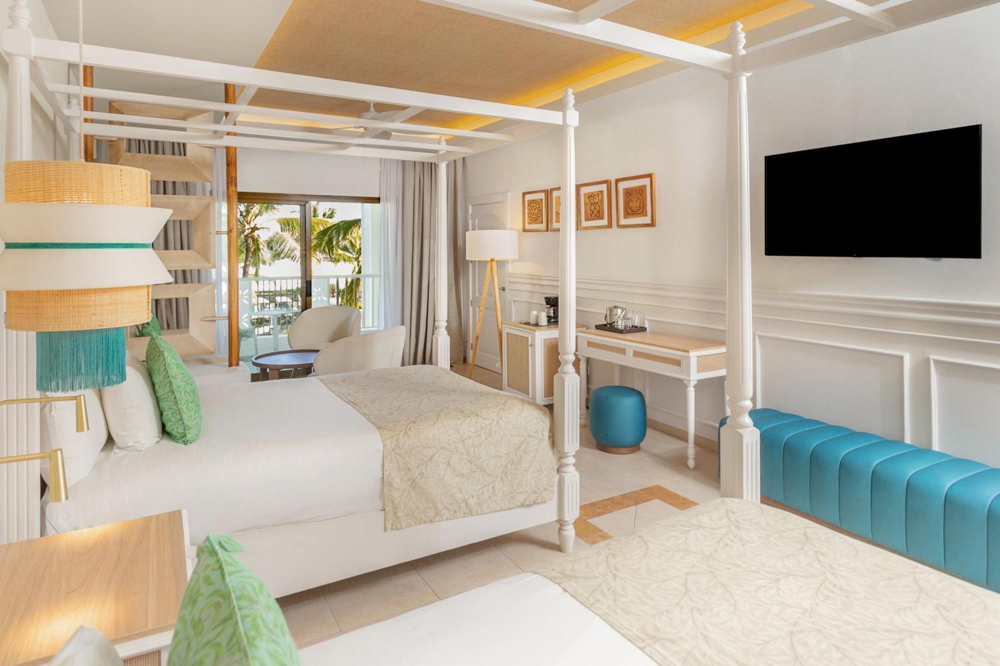 2 Double Beds Deluxe Junior Suite DBL