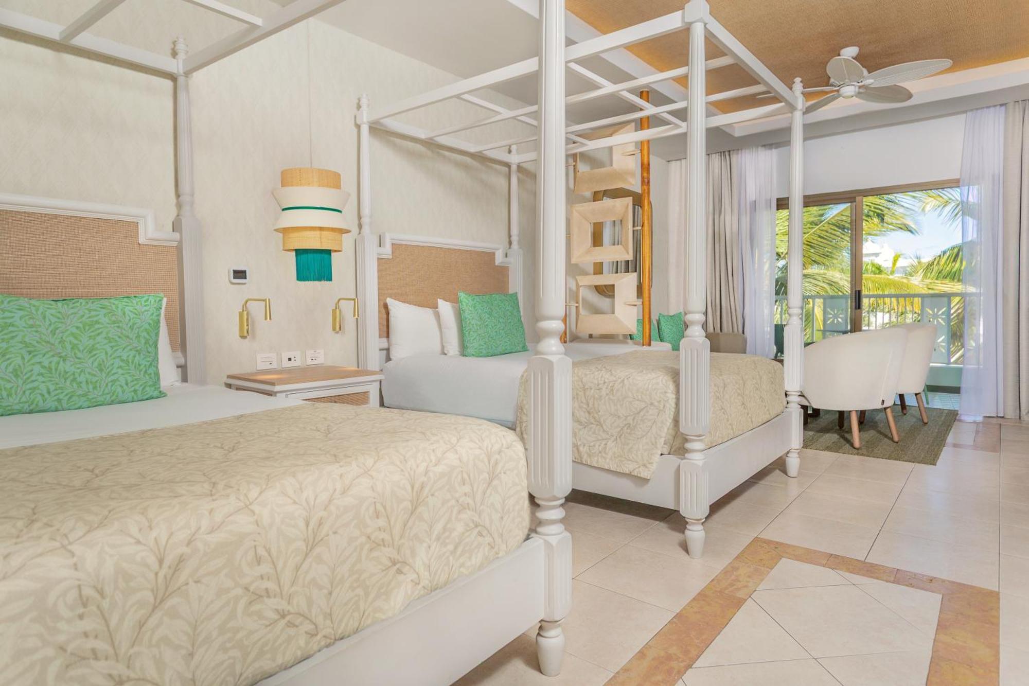 2 Double Beds Deluxe Junior Suite DBL