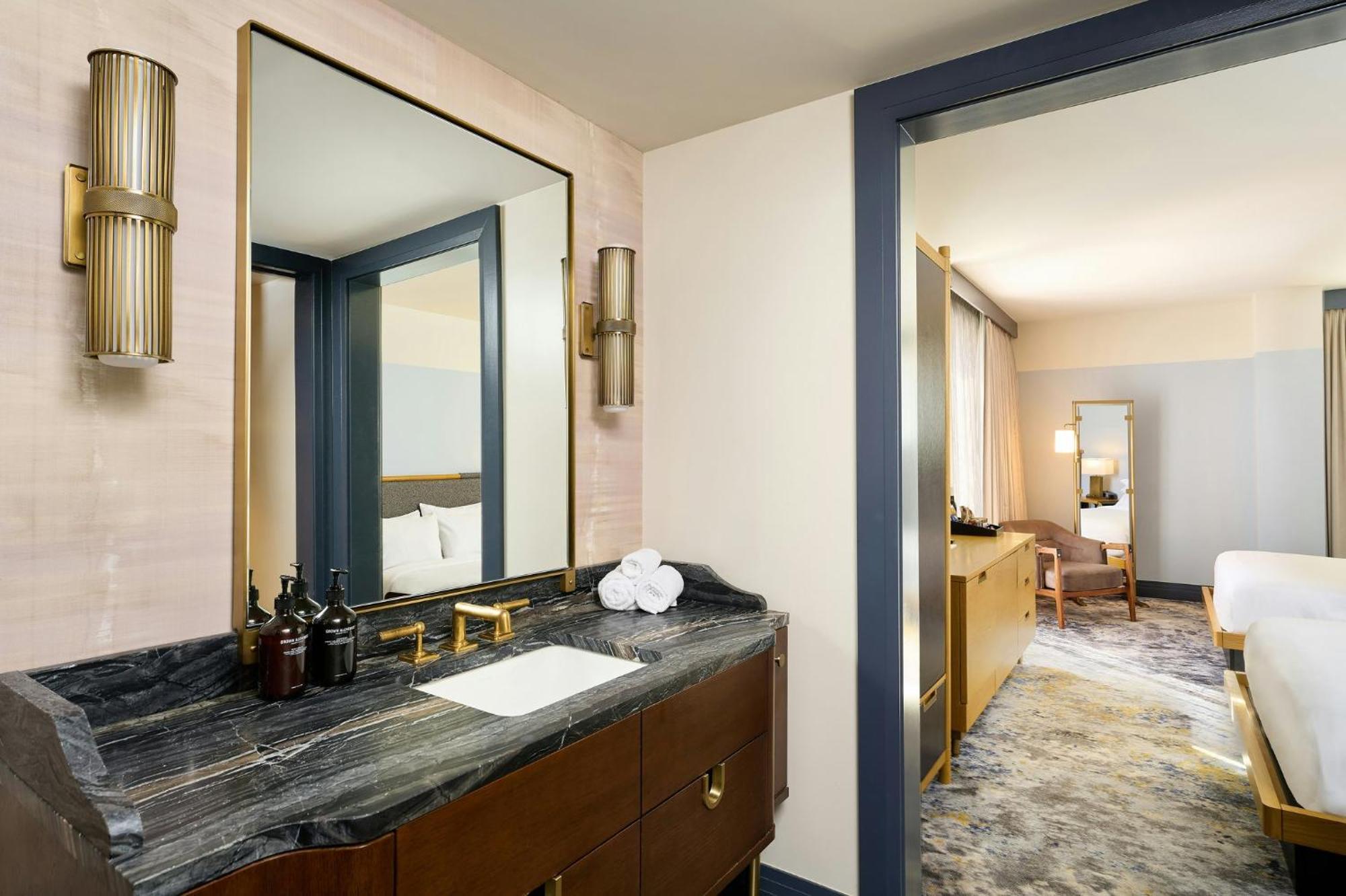 Queen Room Two Queen Beds
