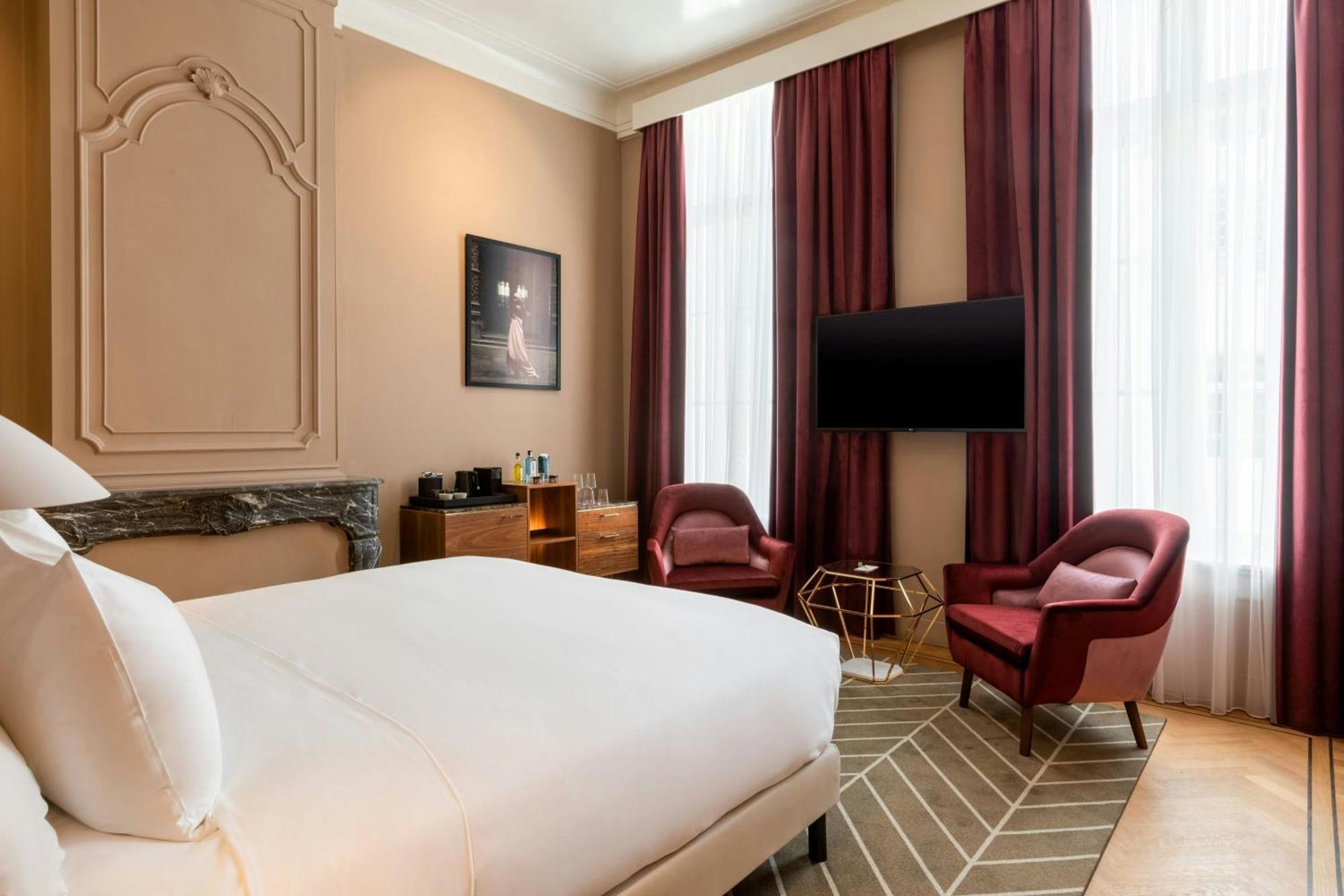 Sapphire Deluxe Room,1774721001:JPEG
