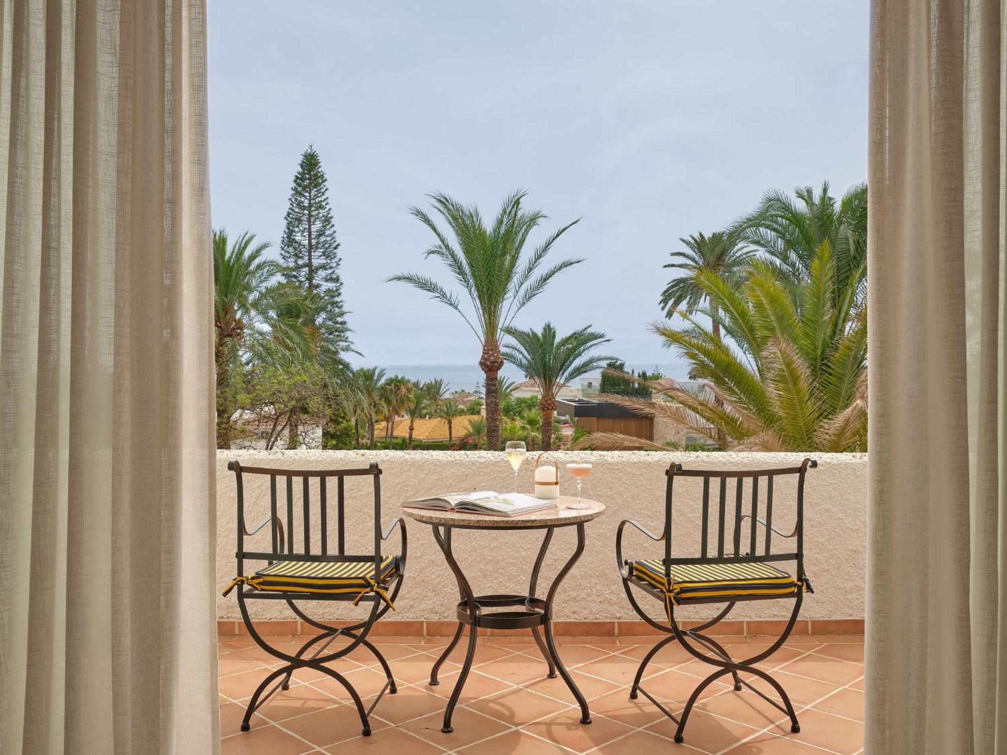 King Studio Suite Terrace