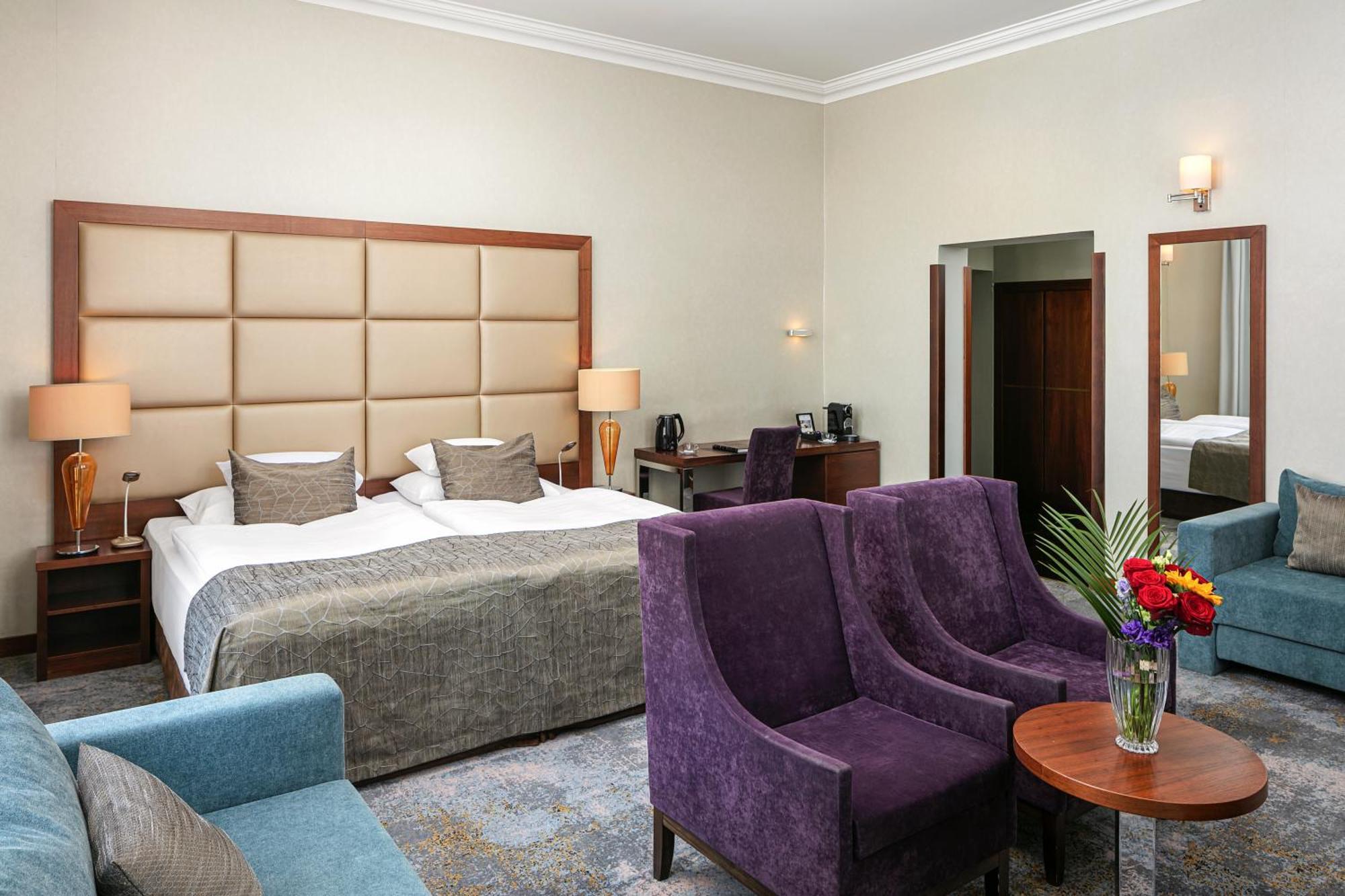 Junior Suite Spa Access