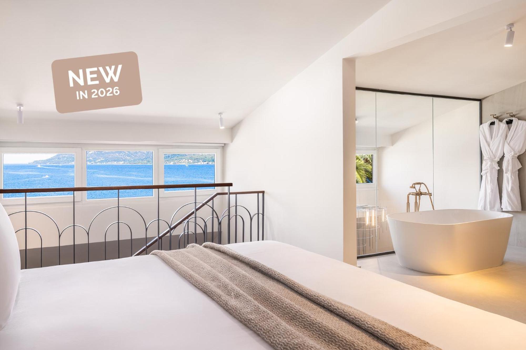 Deluxe Duplex Suite Sea View