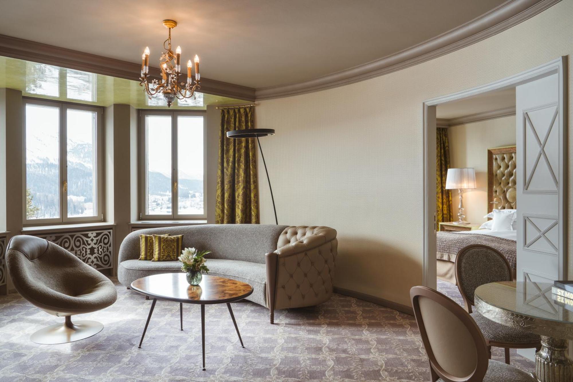 Suite Deluxe con Vista Lago