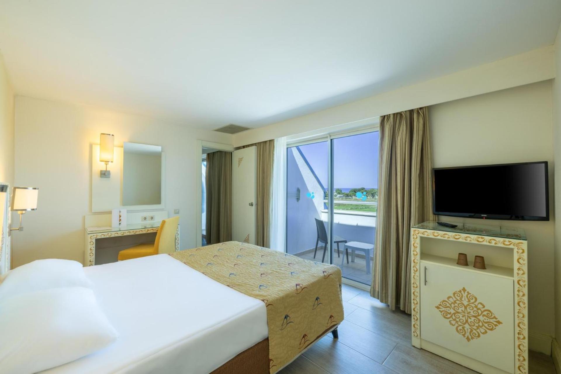Family Room Side Sea View