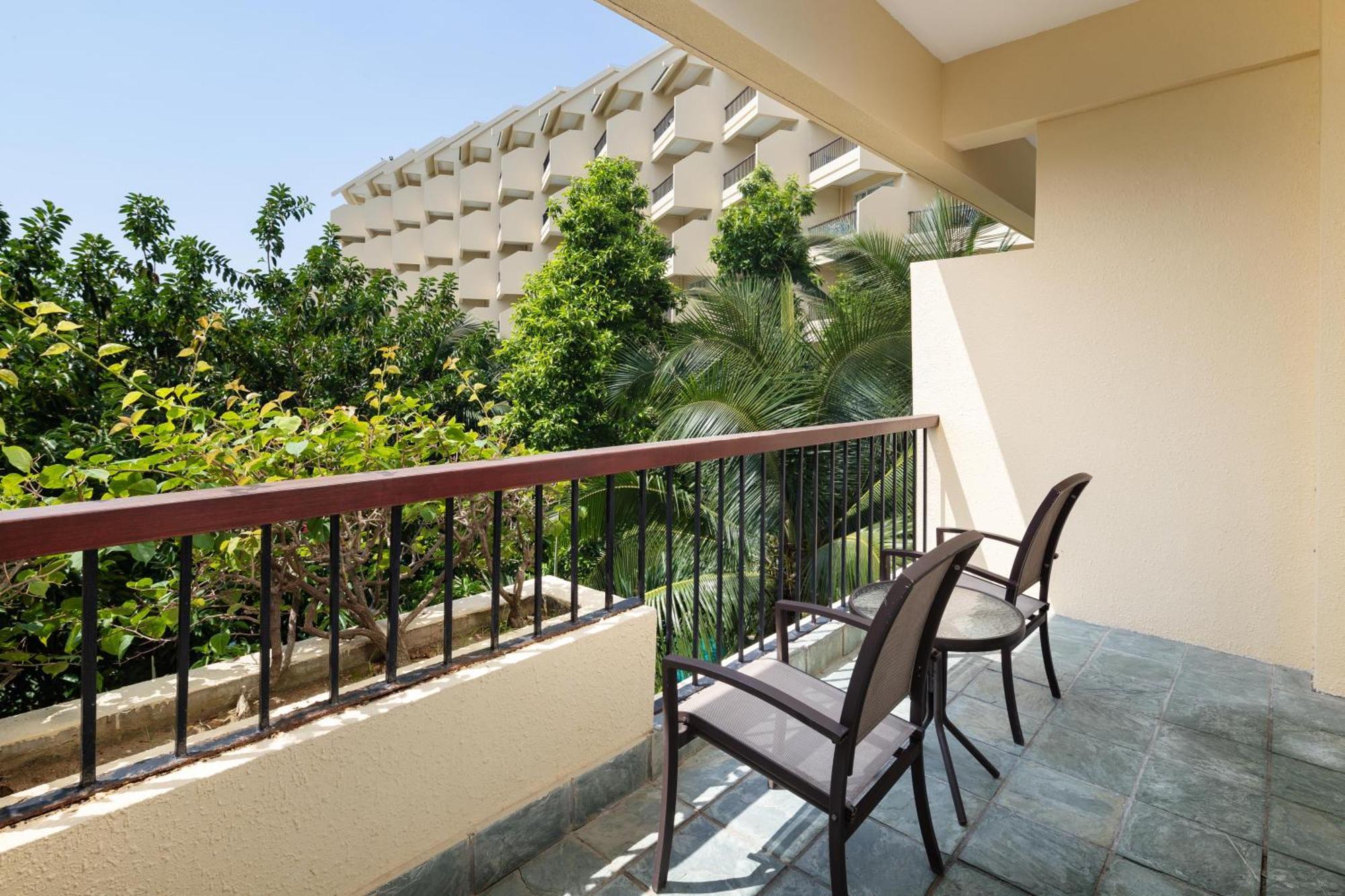 Superior Twin Room Garden View