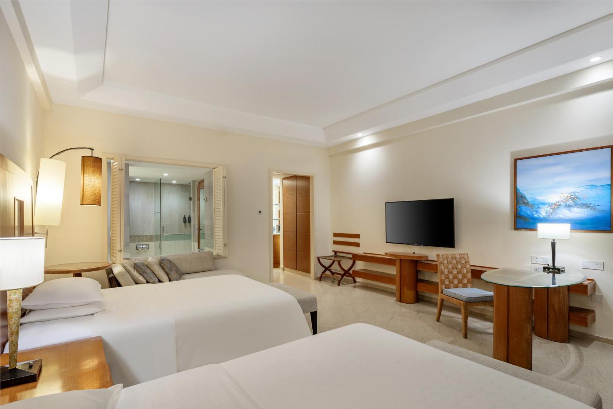 Twin Room Pool View