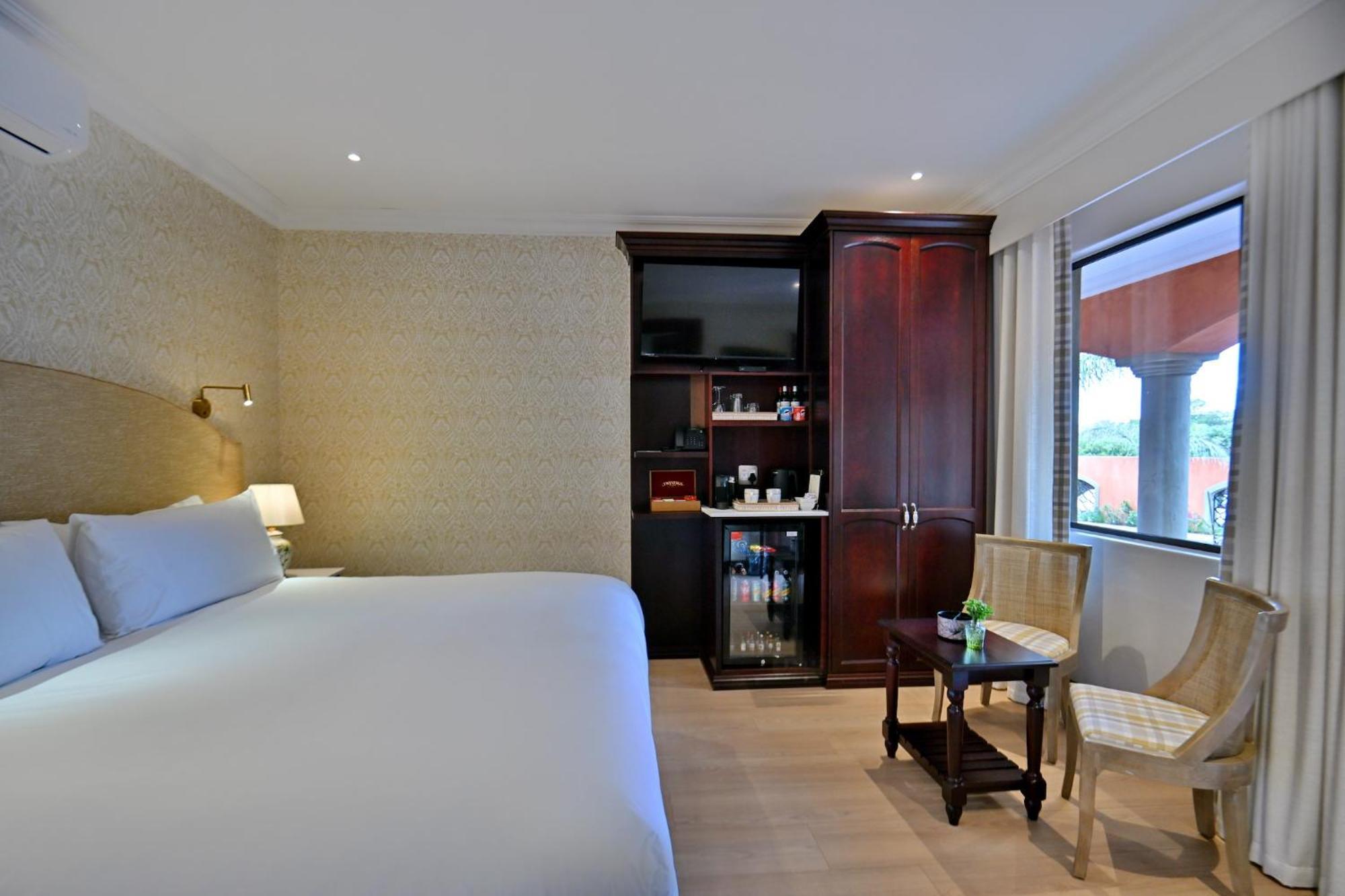 Standard Suite