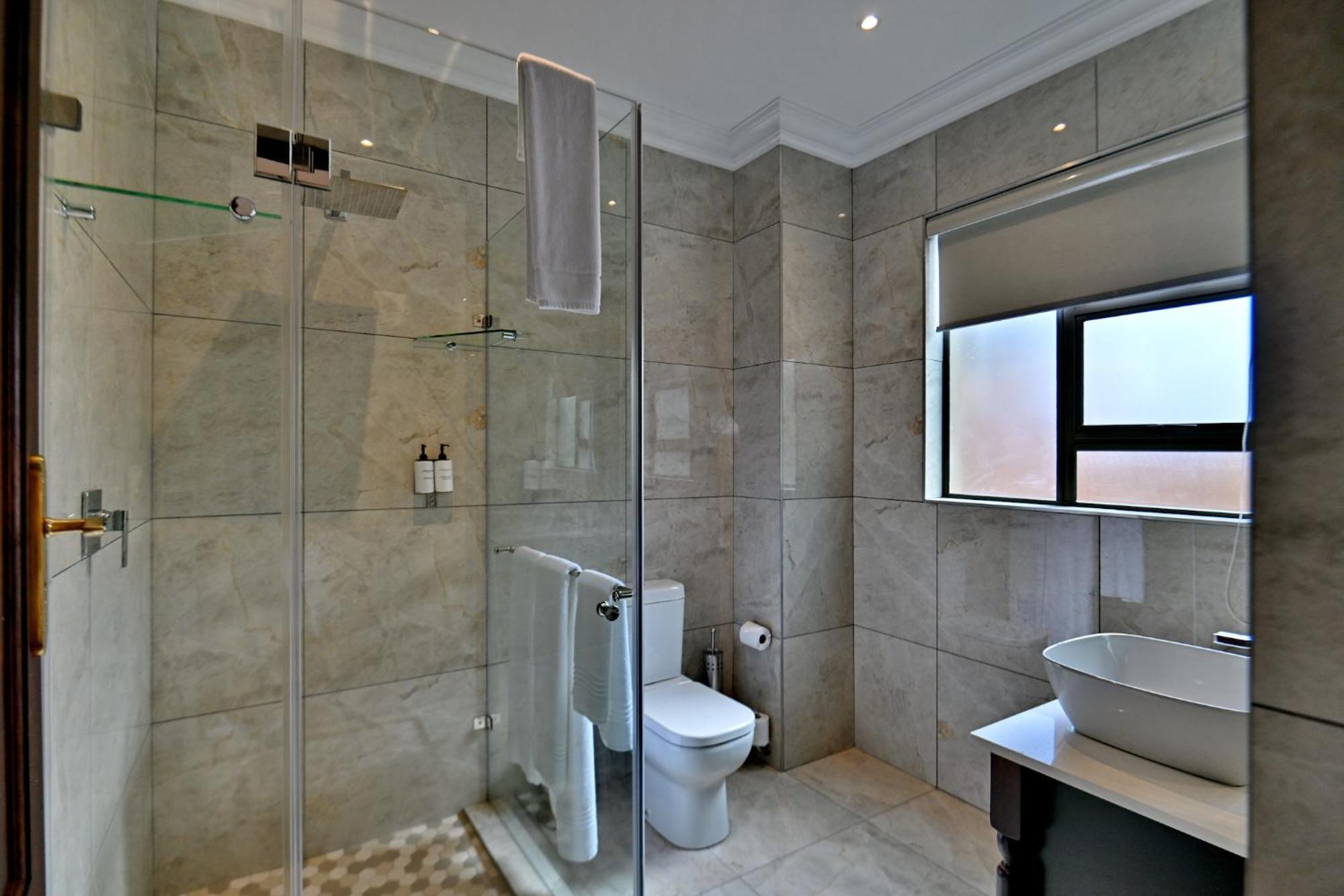 Standard Suite