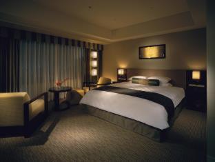 King Double Room - Non-Smoking,766038730:JPEG