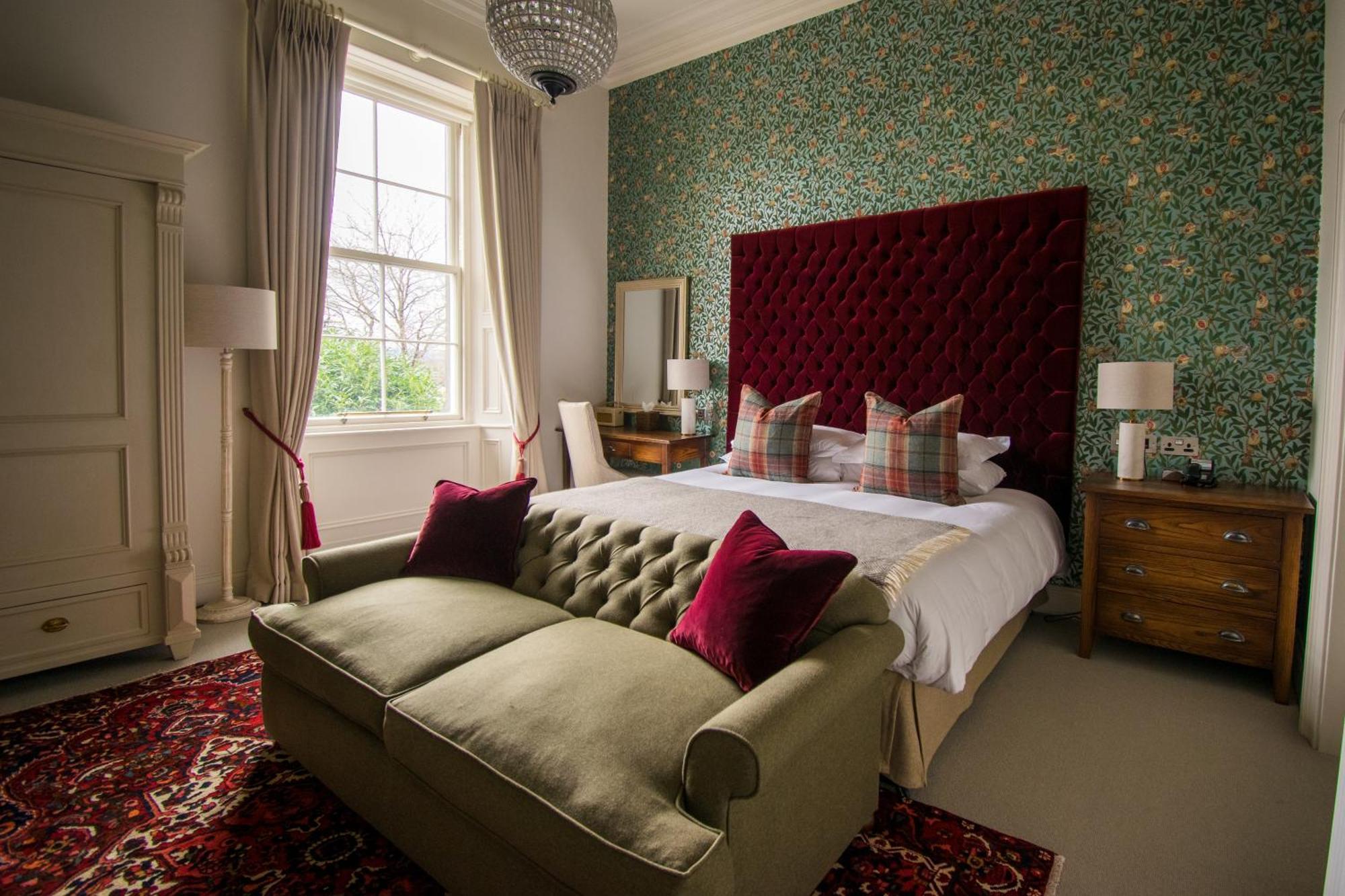 The House Executive Room
