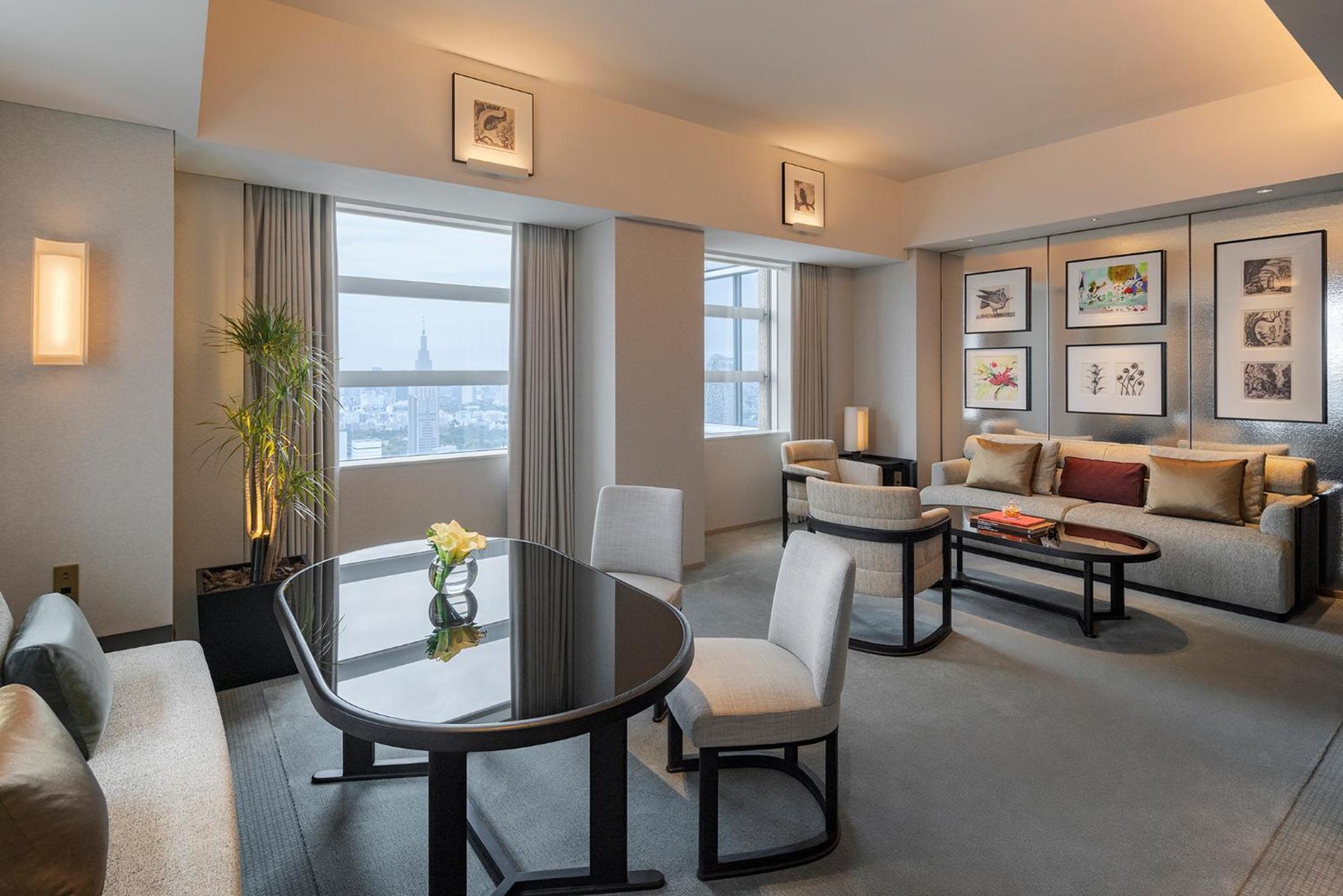 Deluxe Park Suite Two Double Beds