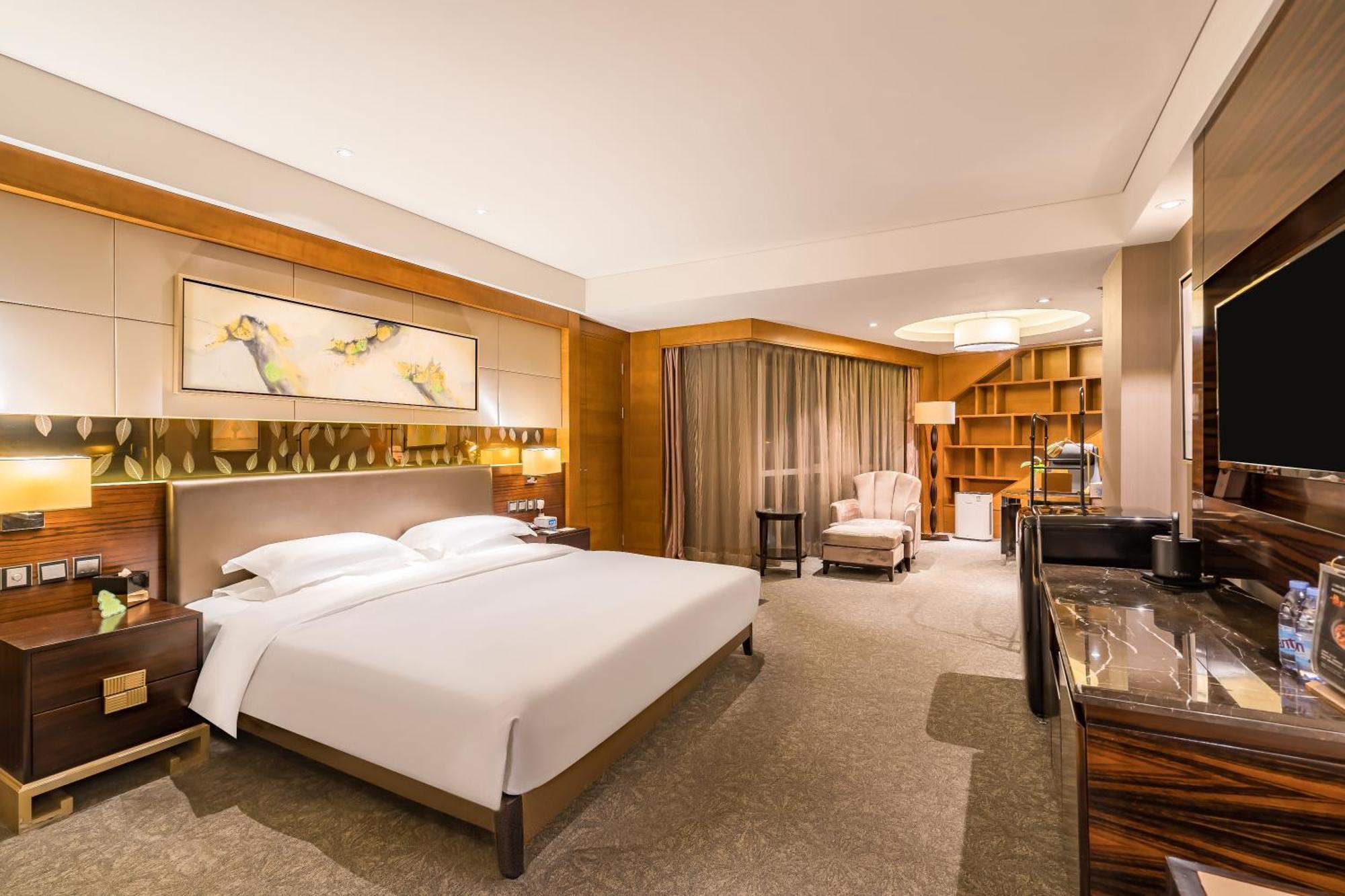 Executive King Room