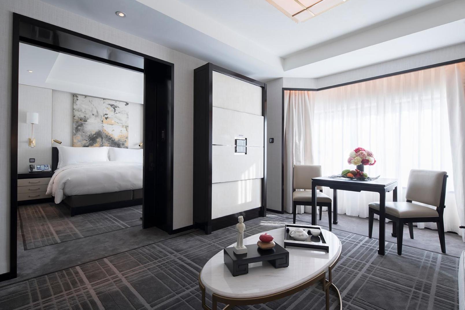 Deluxe Twin Suite