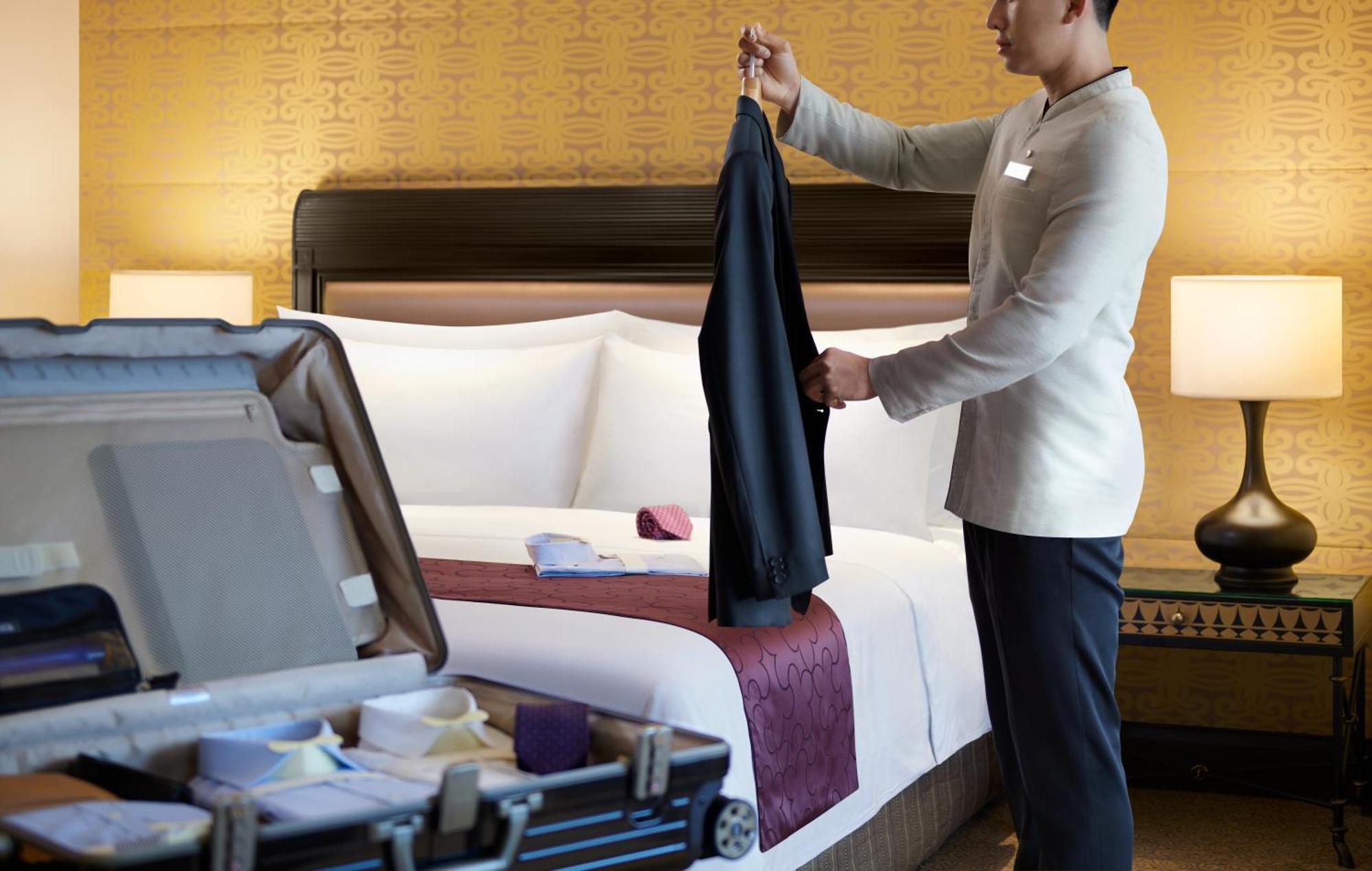Luxury King Room