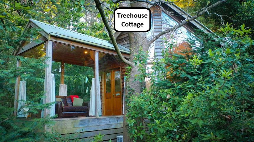 One Bedroom Cottage Treehouse