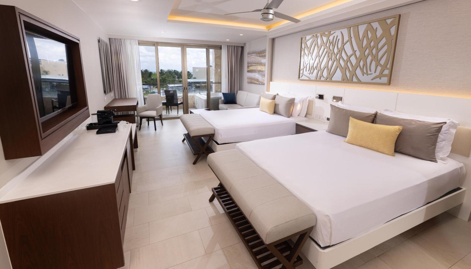 Luxury Suite Ocean View Terrace Jacuzzi