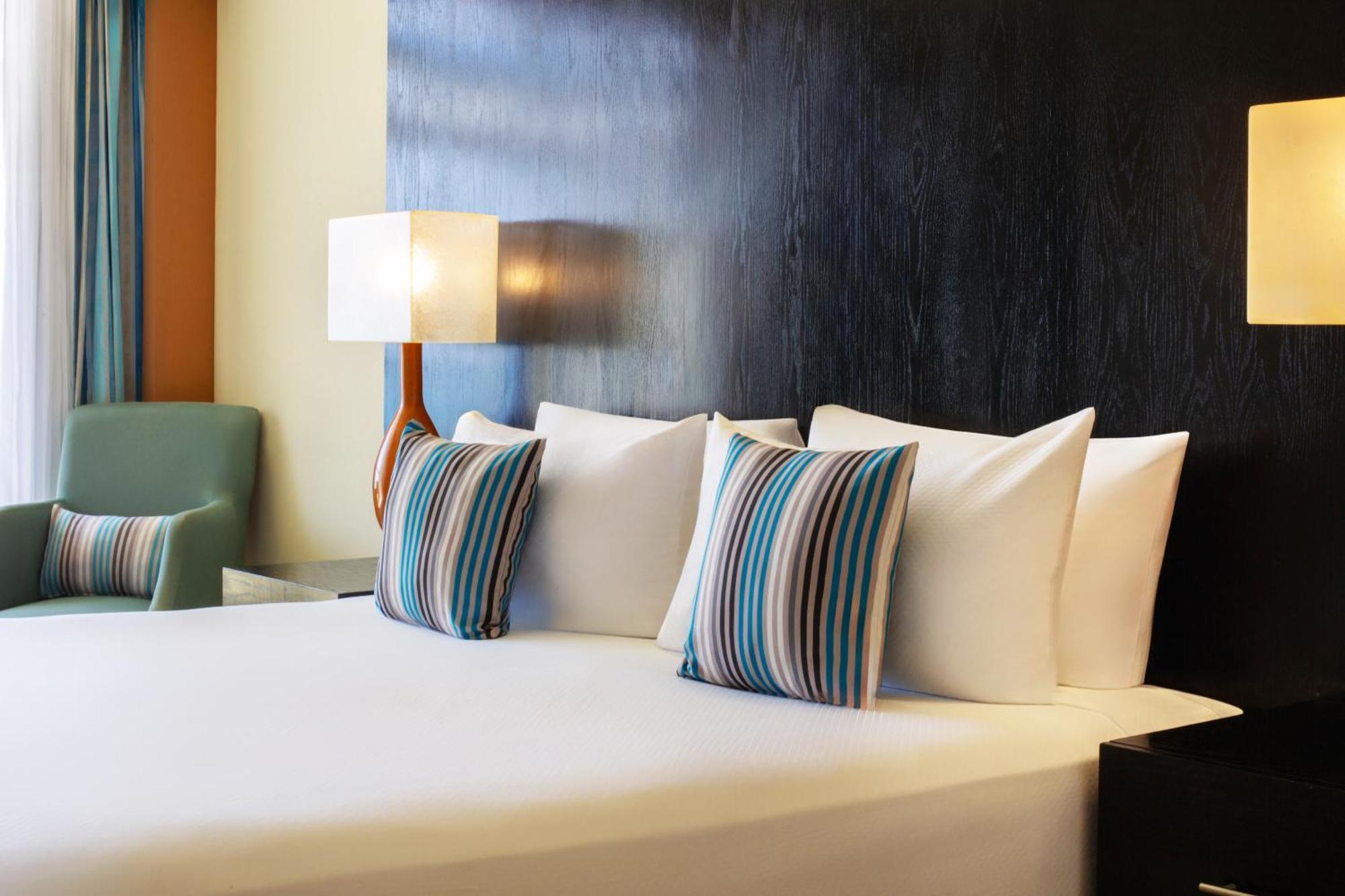 Pyramid Oceanfront Room