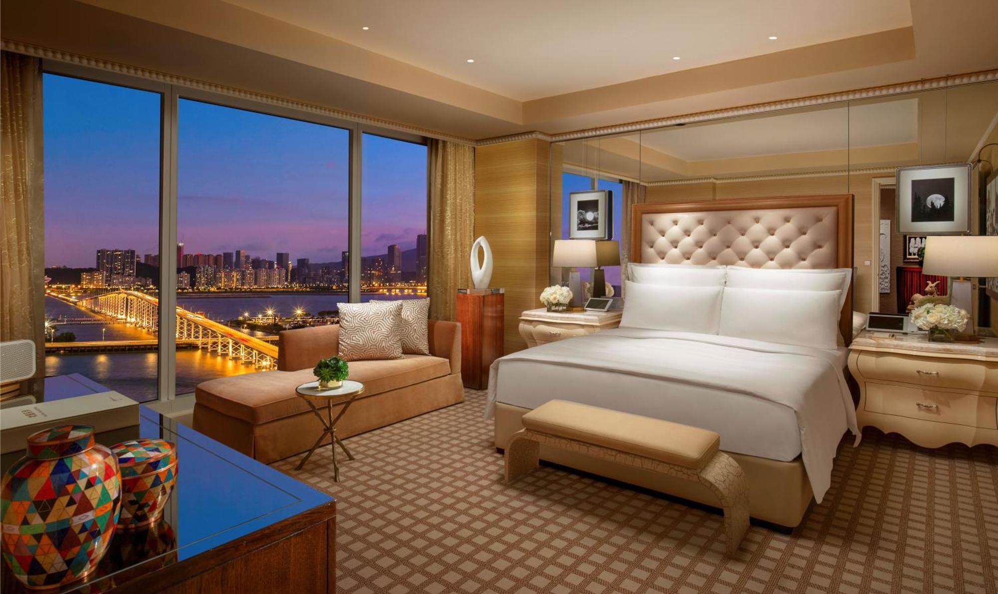 One Bedroom Suite City View