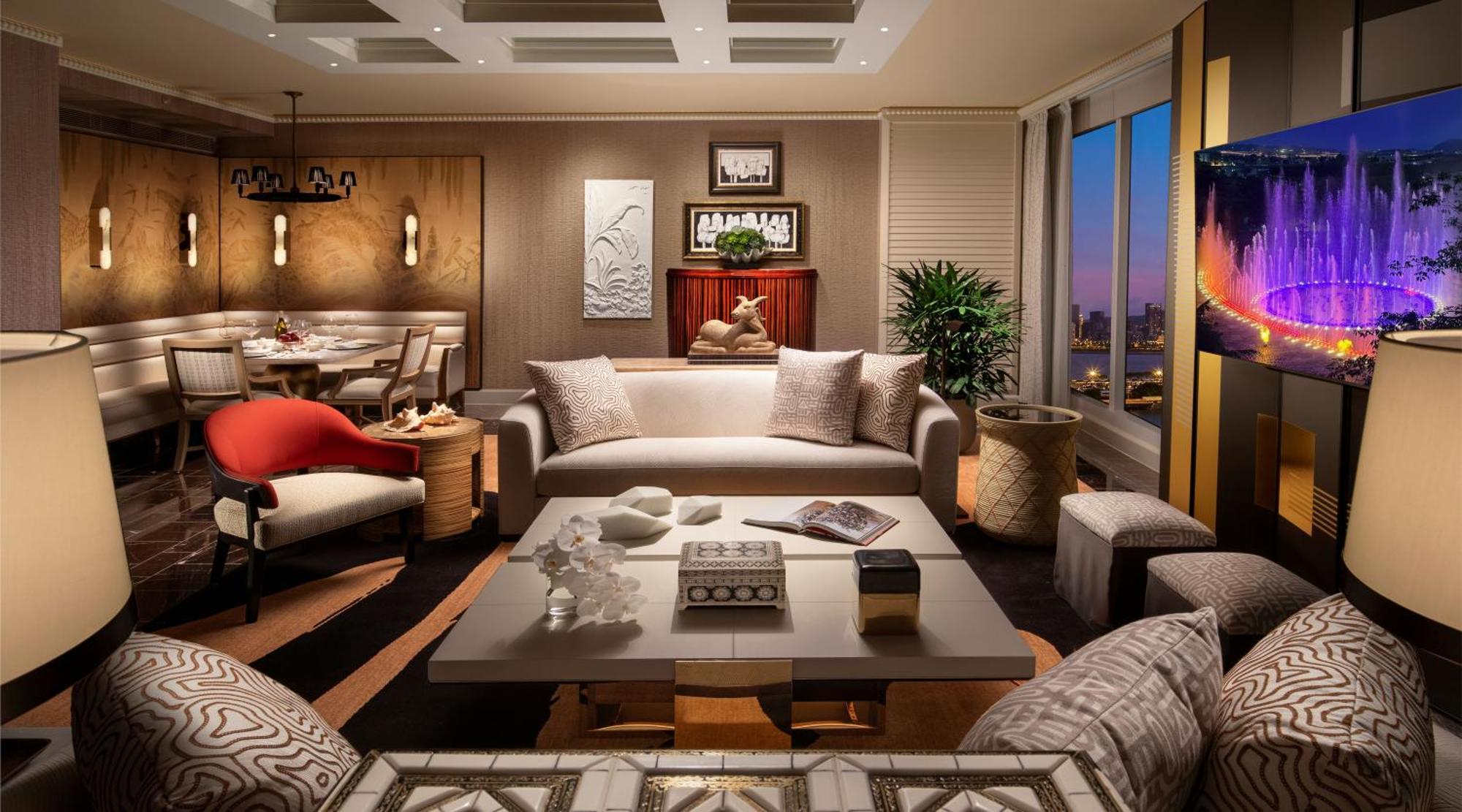 One Bedroom Suite City View