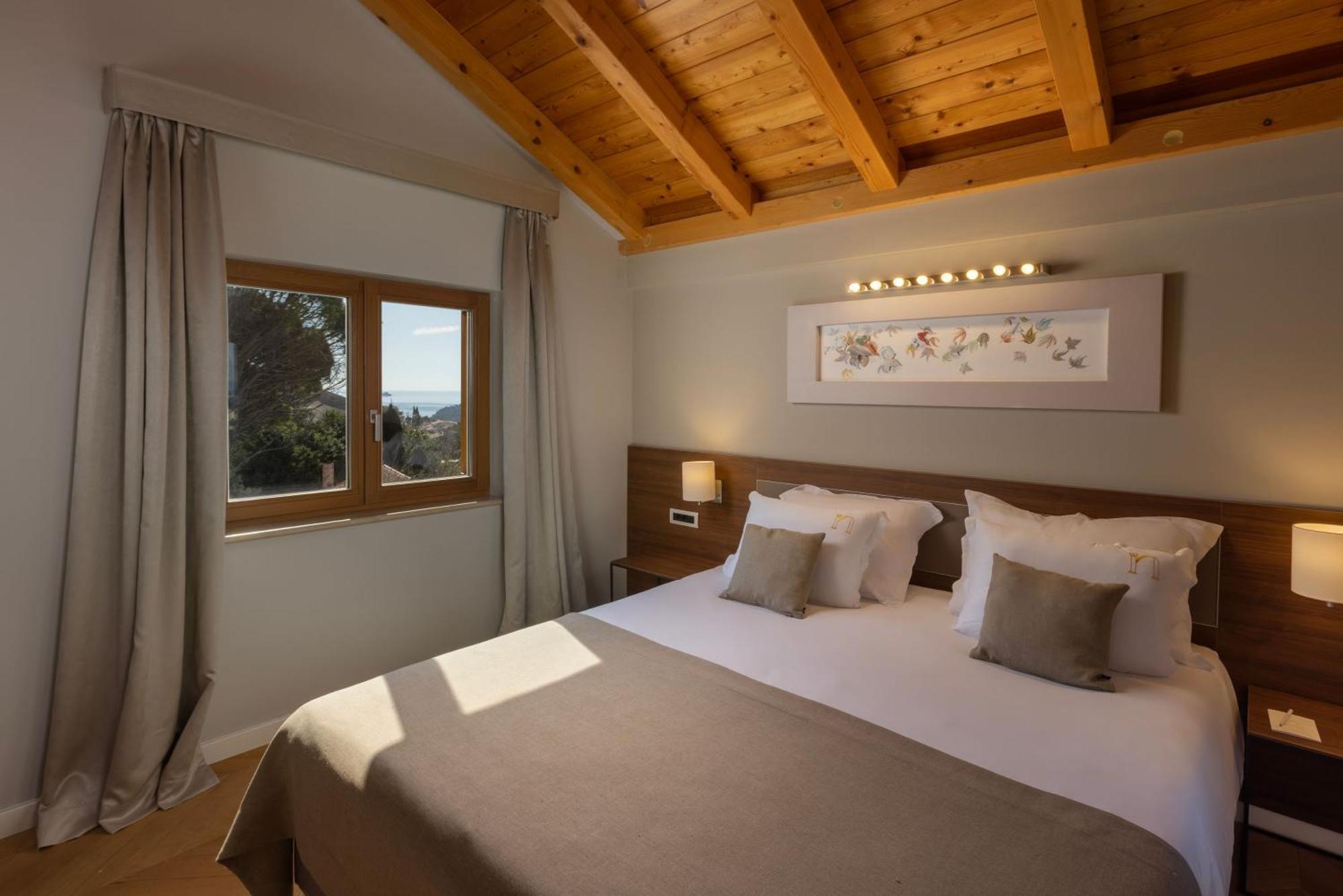 Suite Annex
