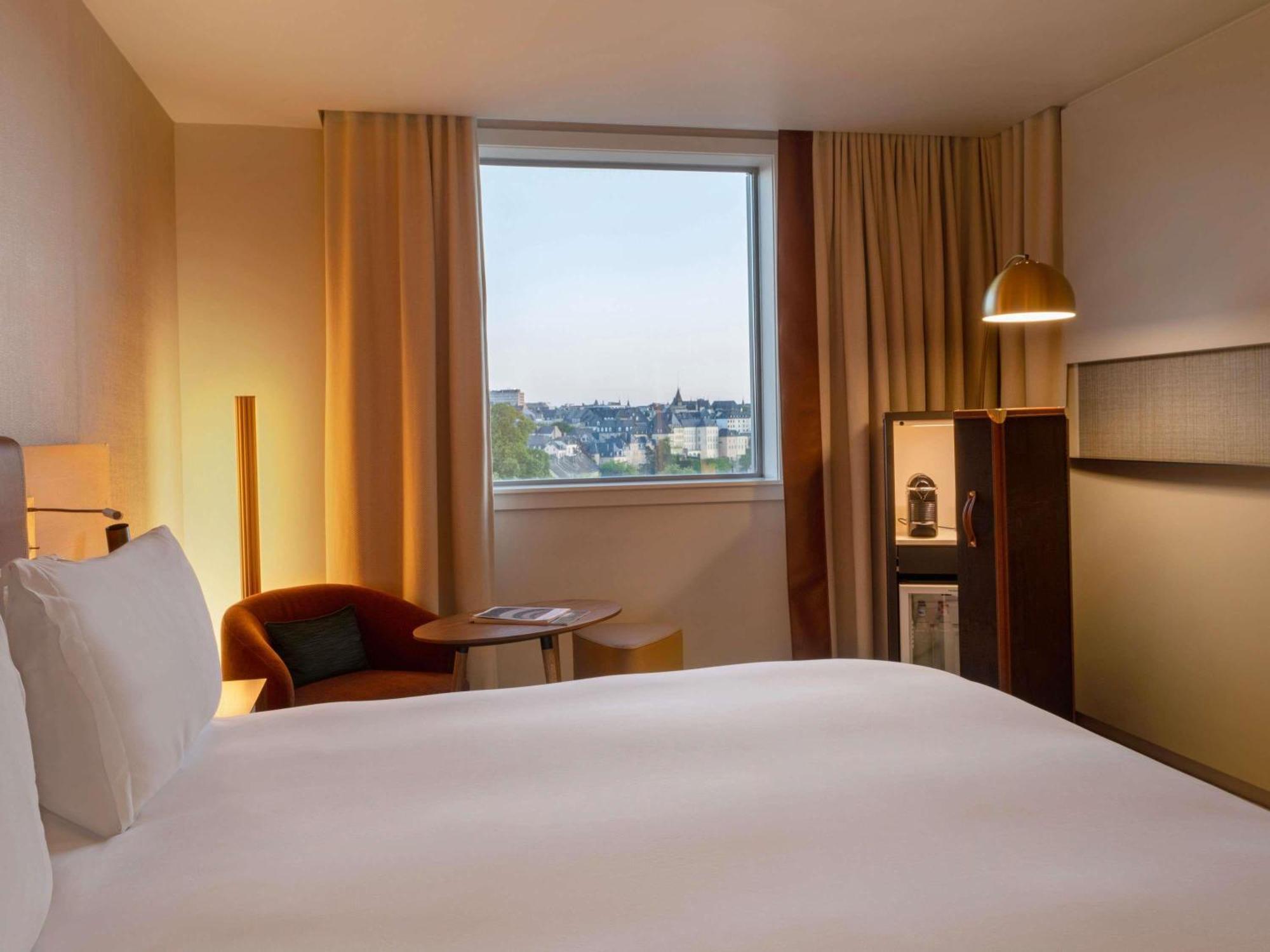 Superior King Room Panoramic View
