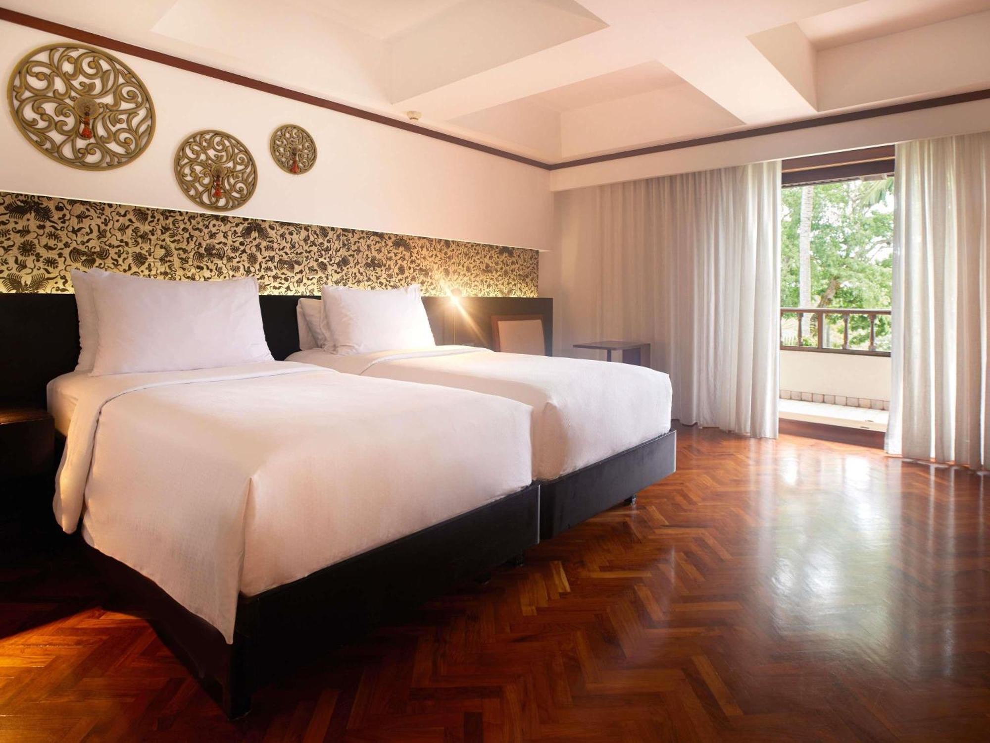 Superior Room Two Twin Beds