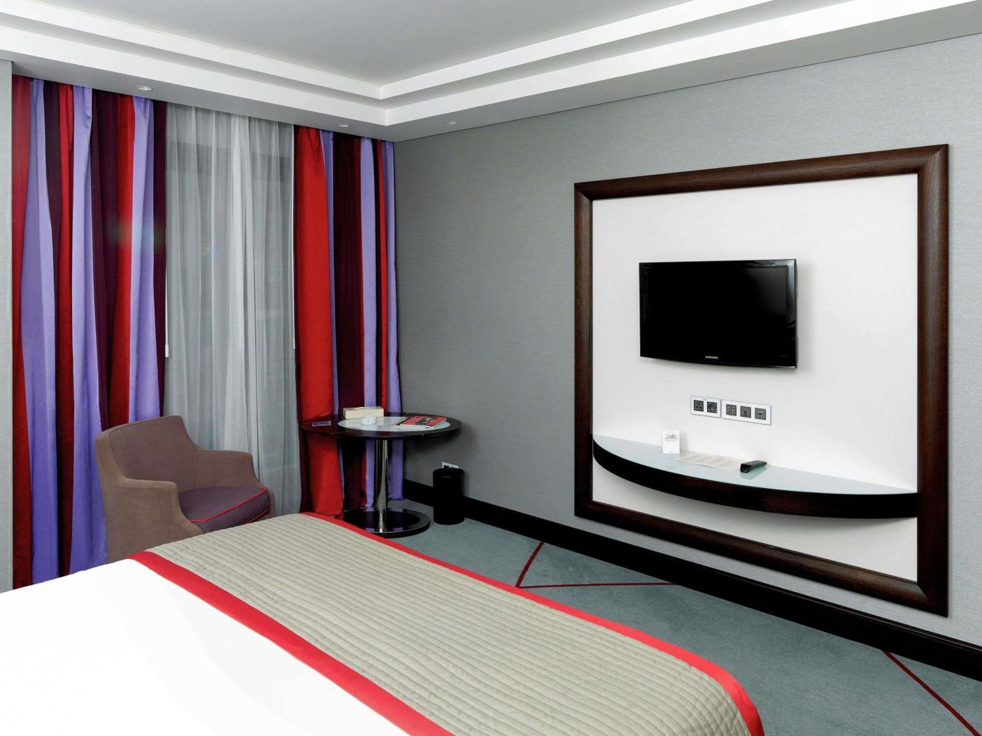 Luxury King Room