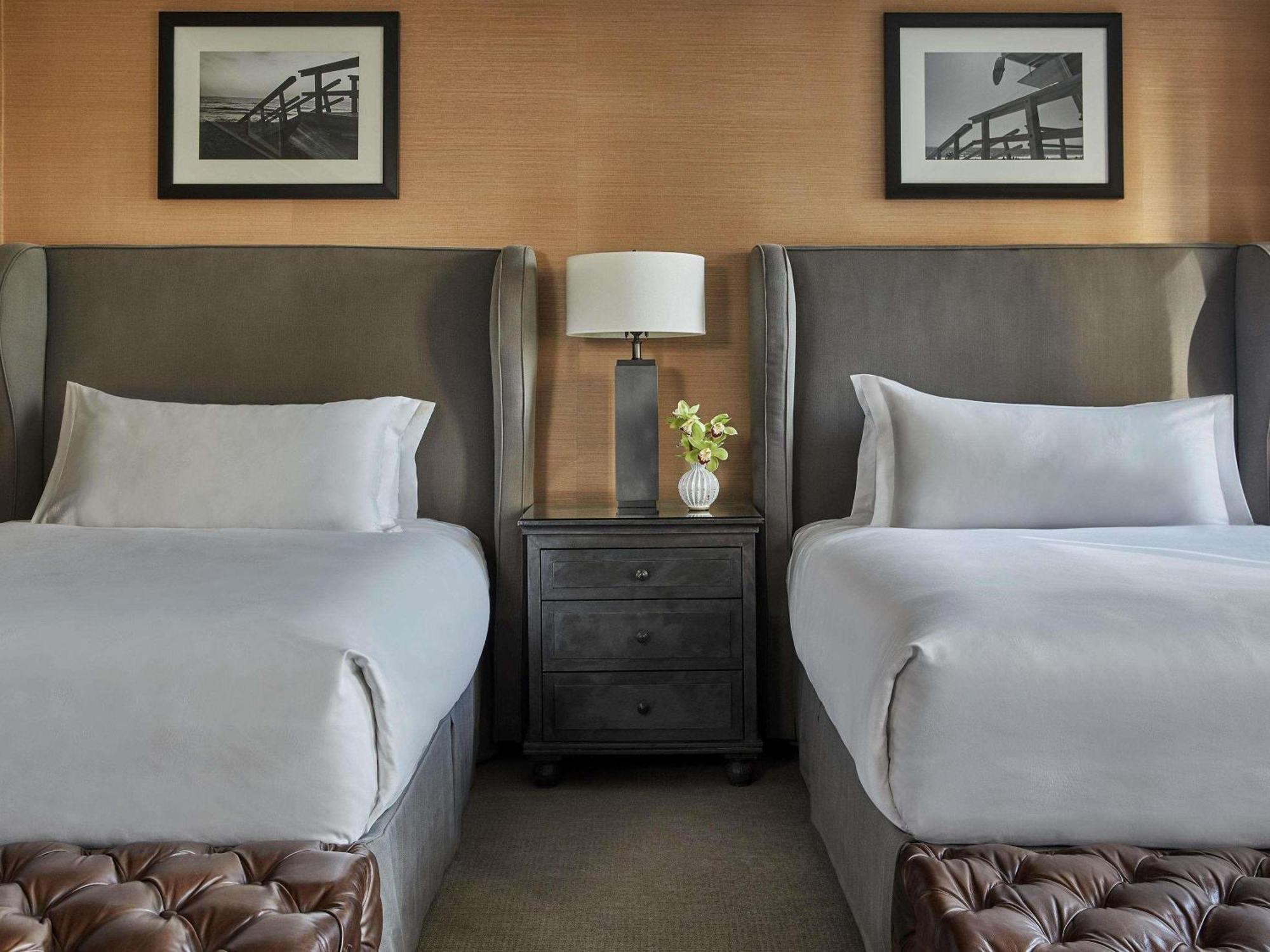 Fairmont Room 2 Double Beds