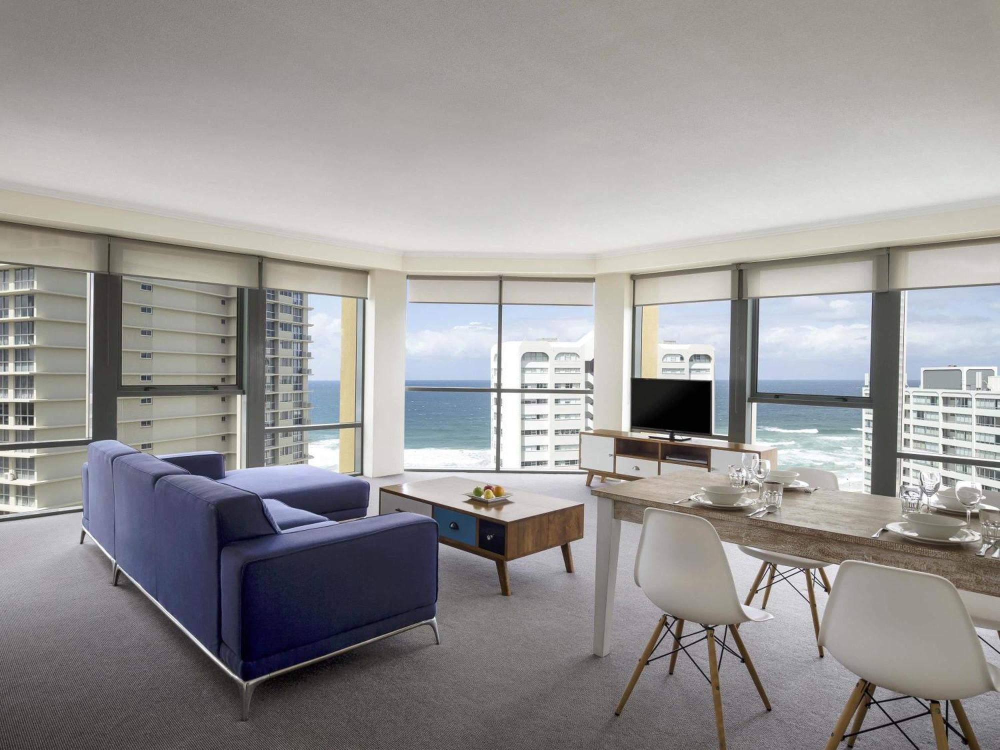 Three-Bedroom Apartment Ocean View