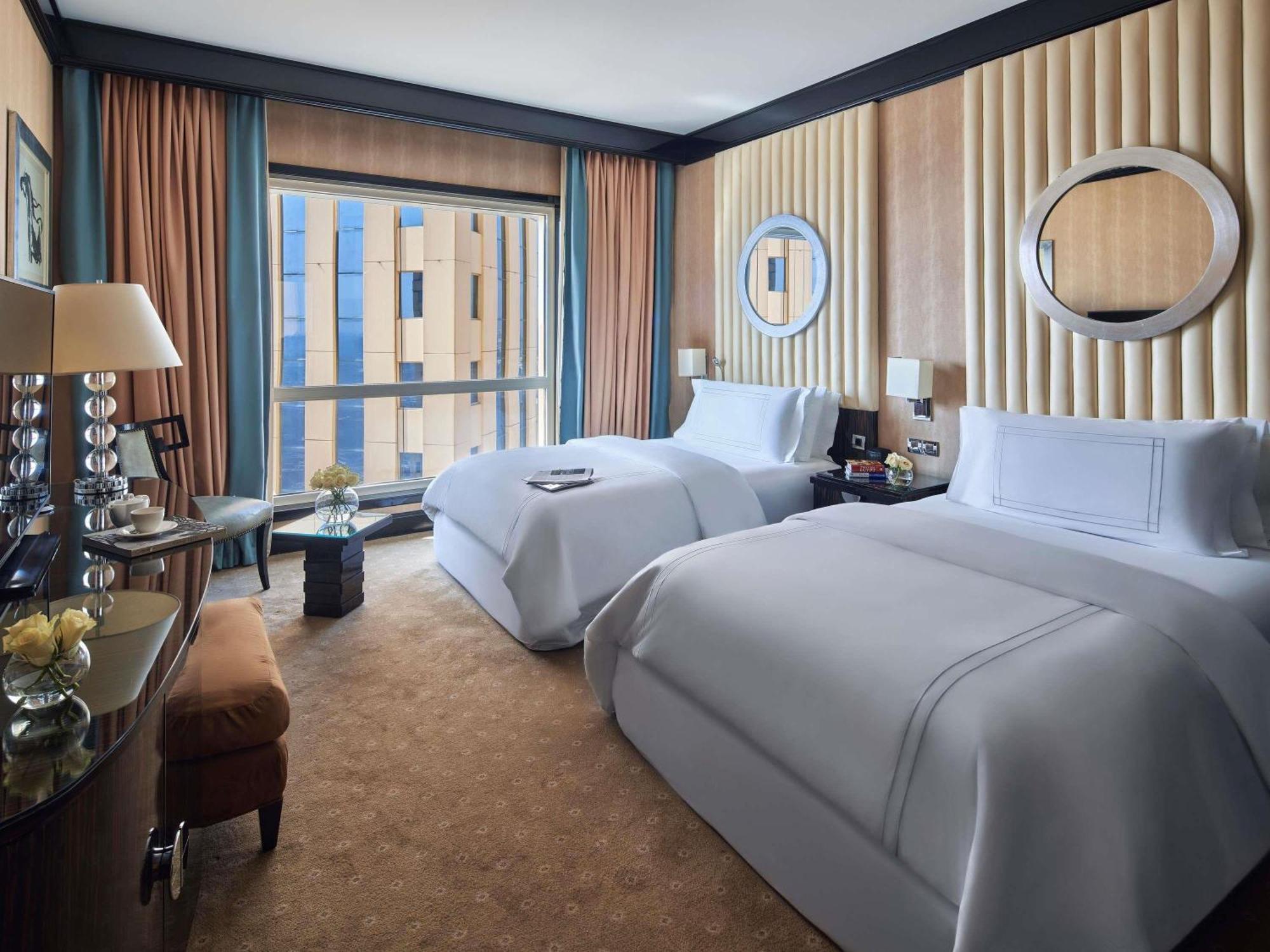 Fairmont Room City View