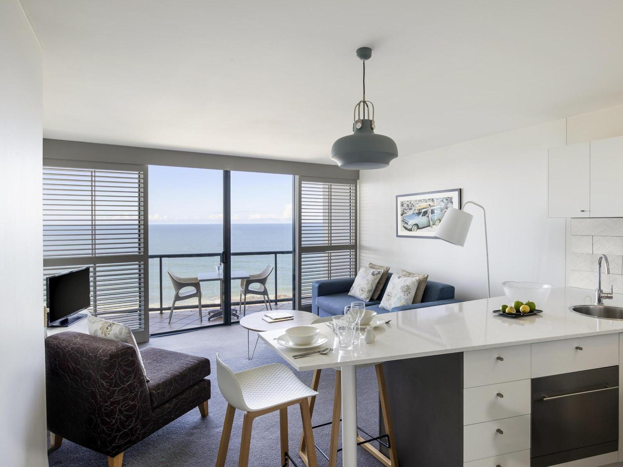 One-Bedroom Ocean Superior Apartment