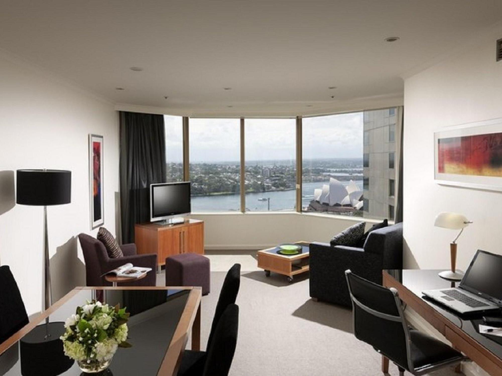 One-Bedroom Suite Harbour View Non-Refurbished