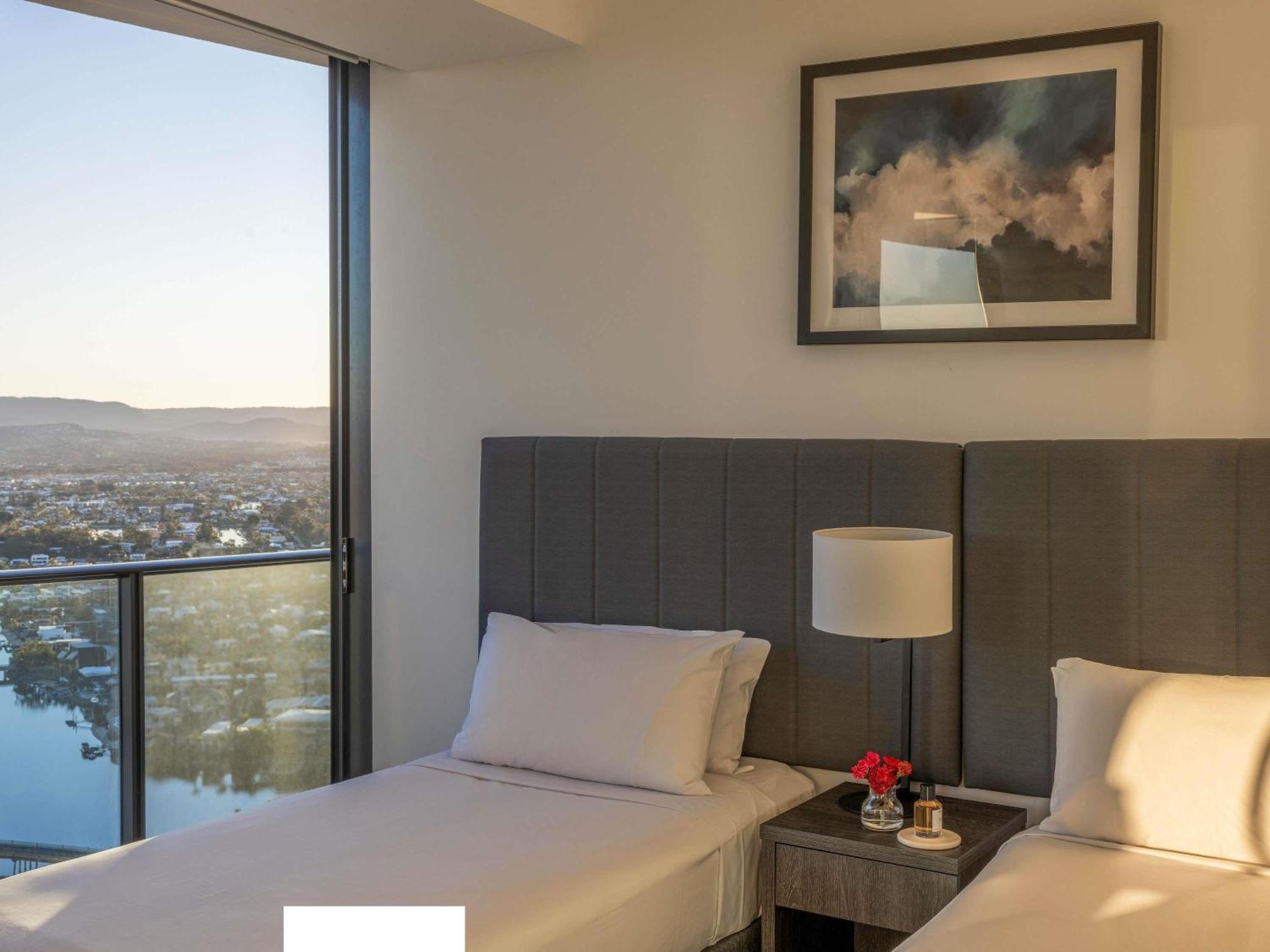 Three-Bedroom Sky Home