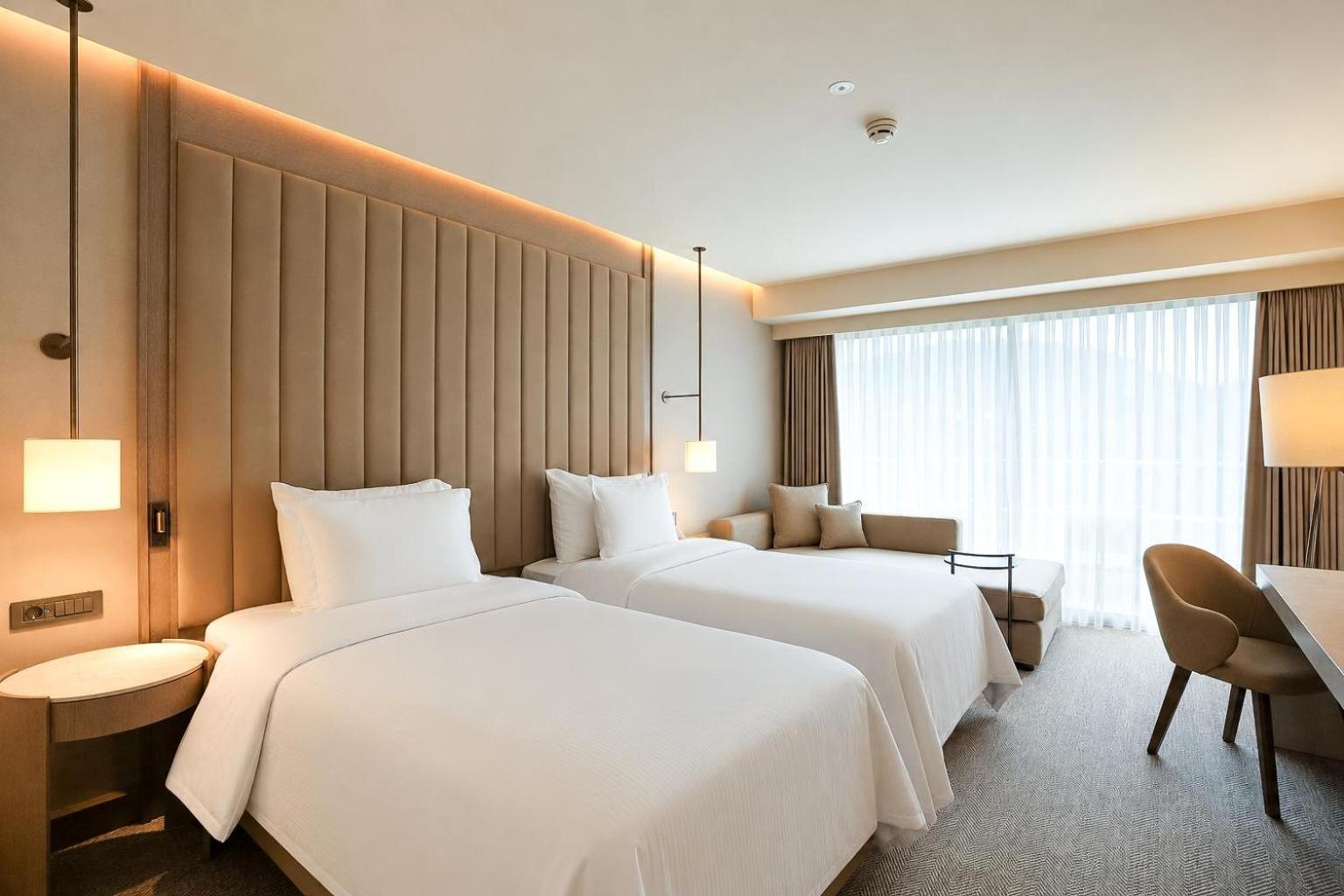Deluxe Double or Twin Room Sea View