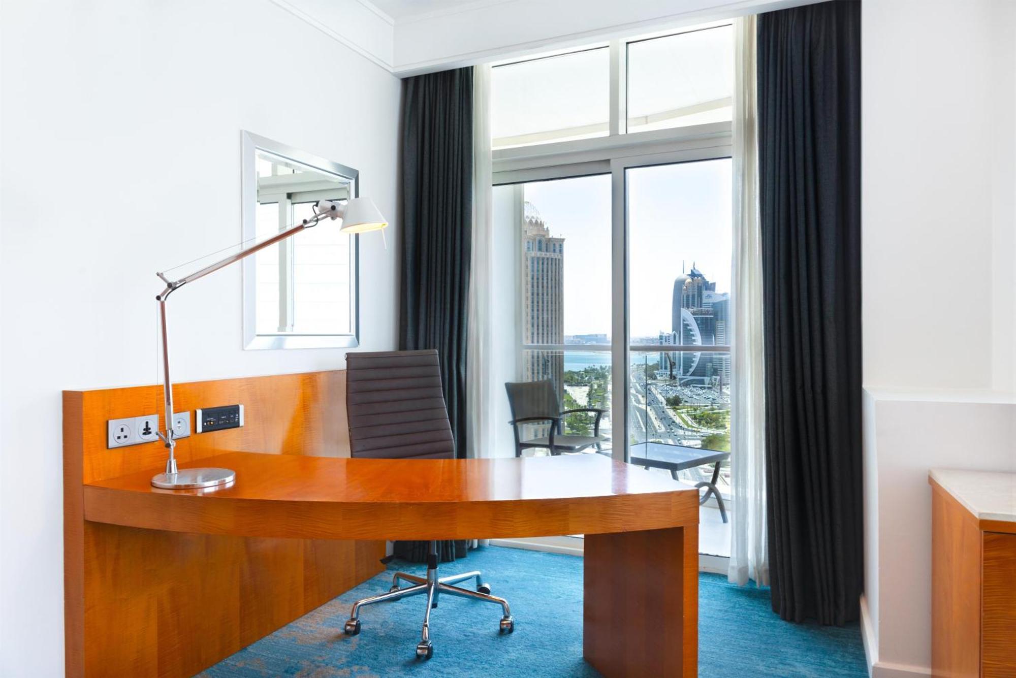 Premier Sea View King Room
