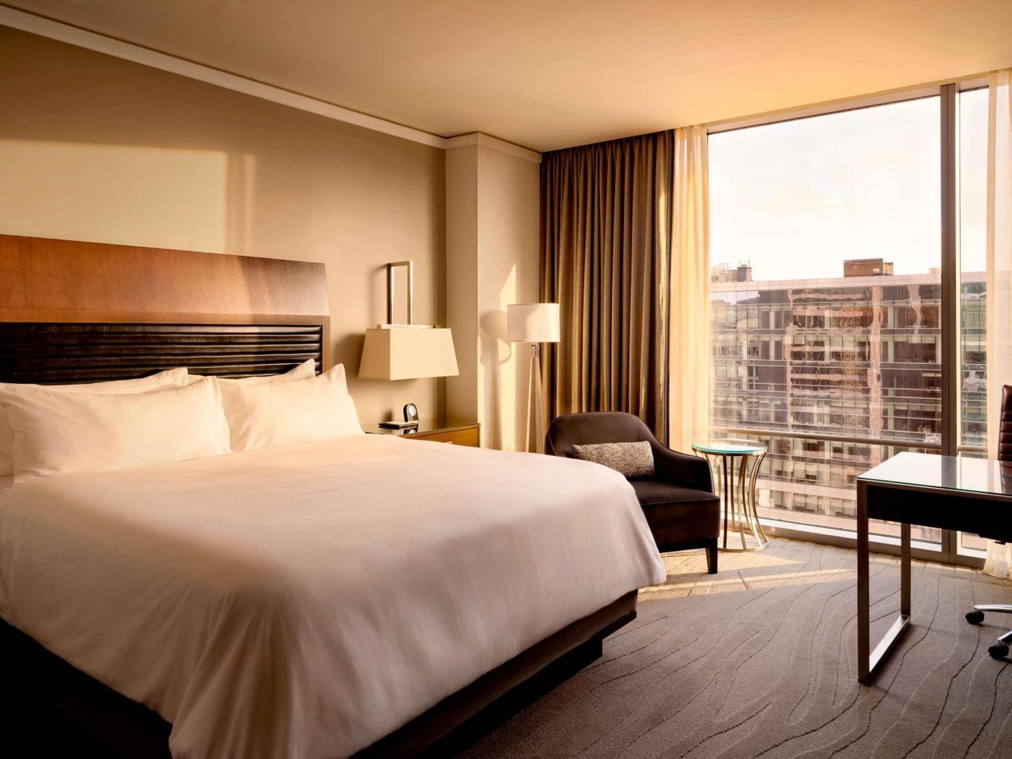 Fairmont King