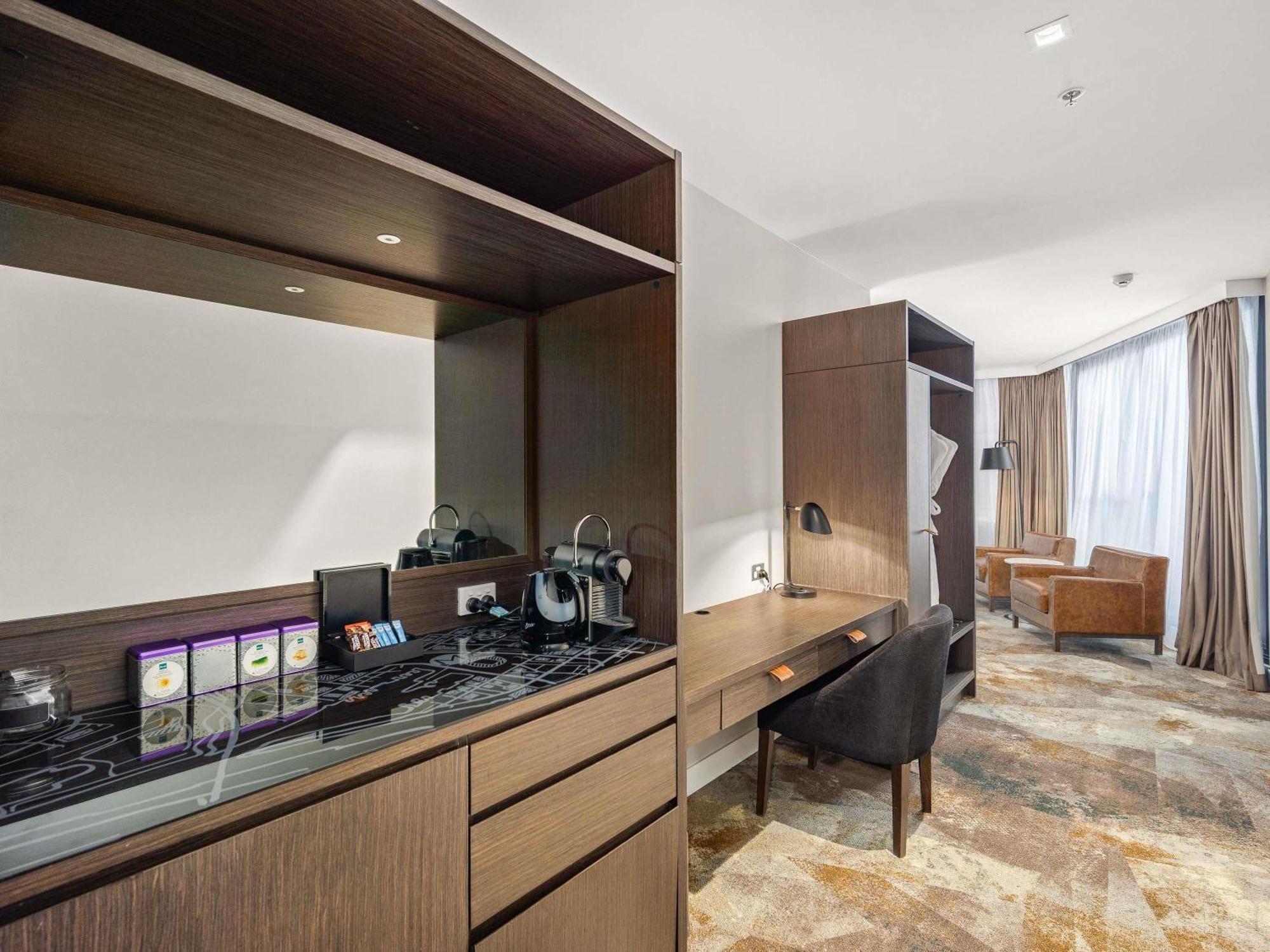 Peppers King Room