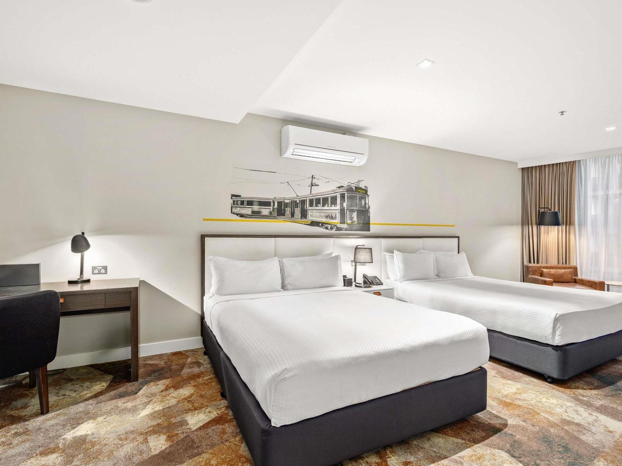 Peppers Queen Room