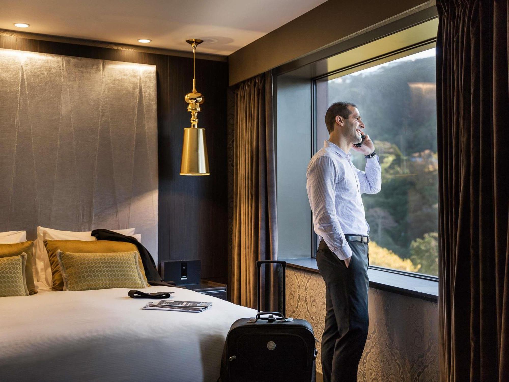 Executive Room Club Access